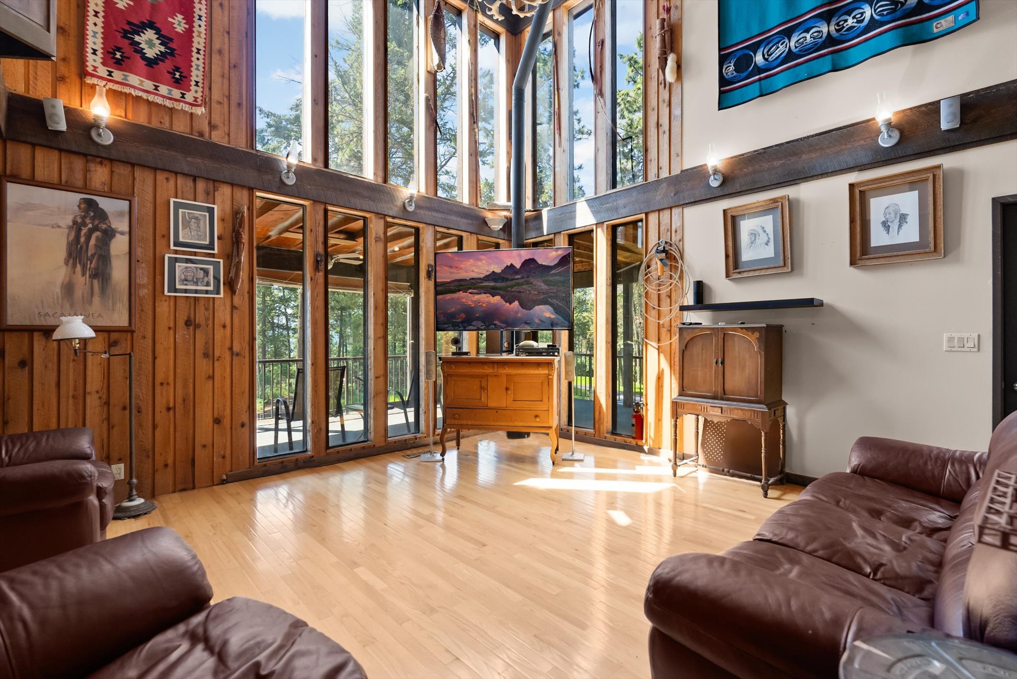 369 S Eighty Drive Property Photo 16