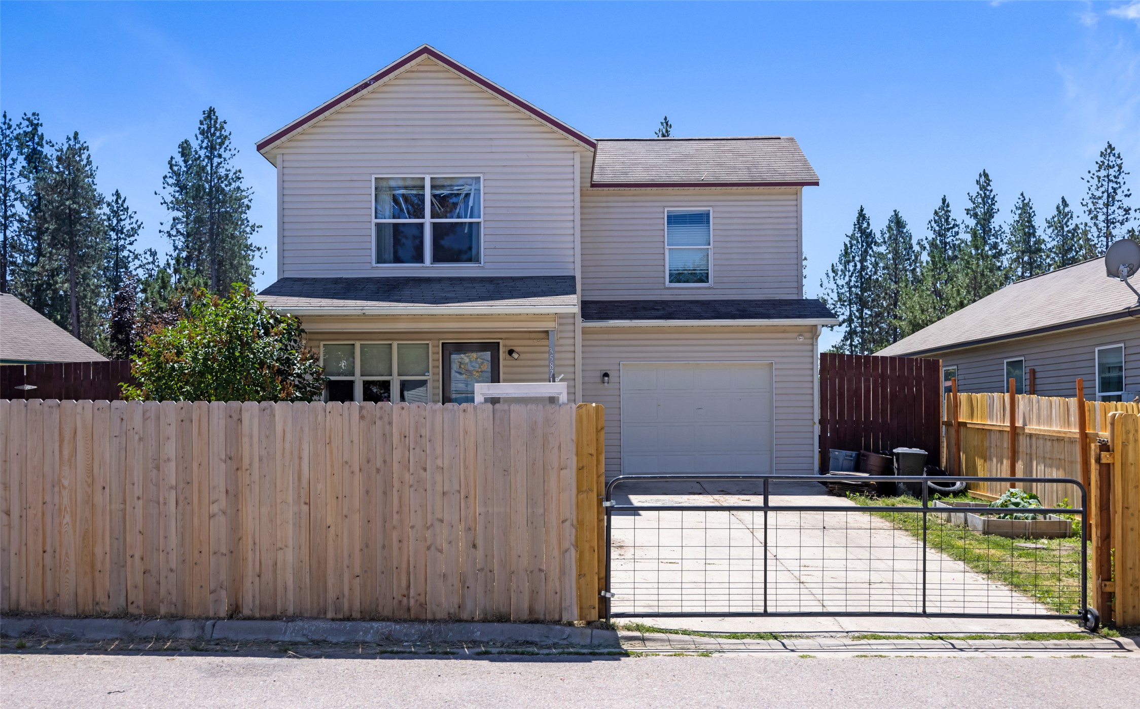 35871 Warbler Drive Property Photo 1