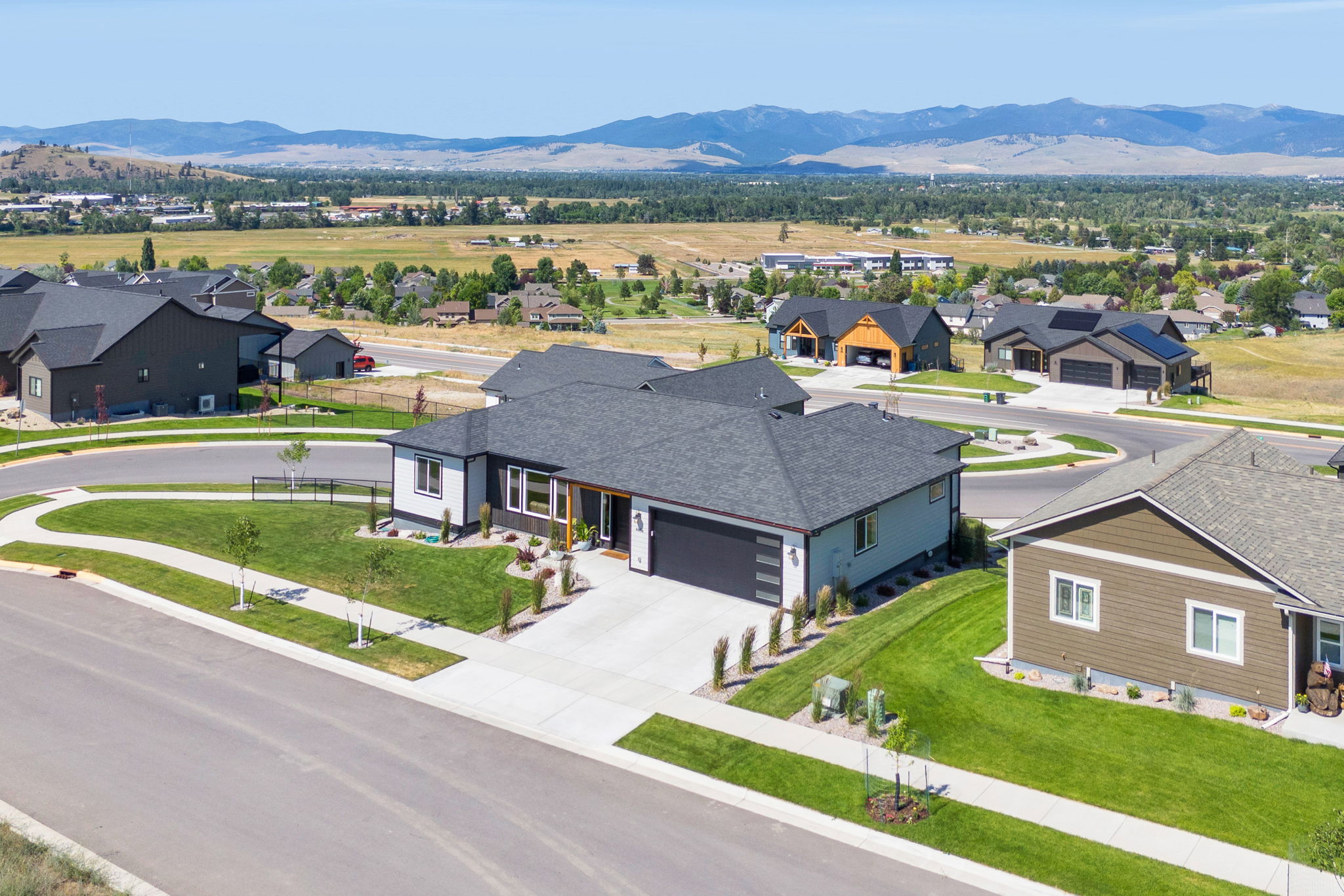 4406 Harrison Scott Drive Property Photo 2