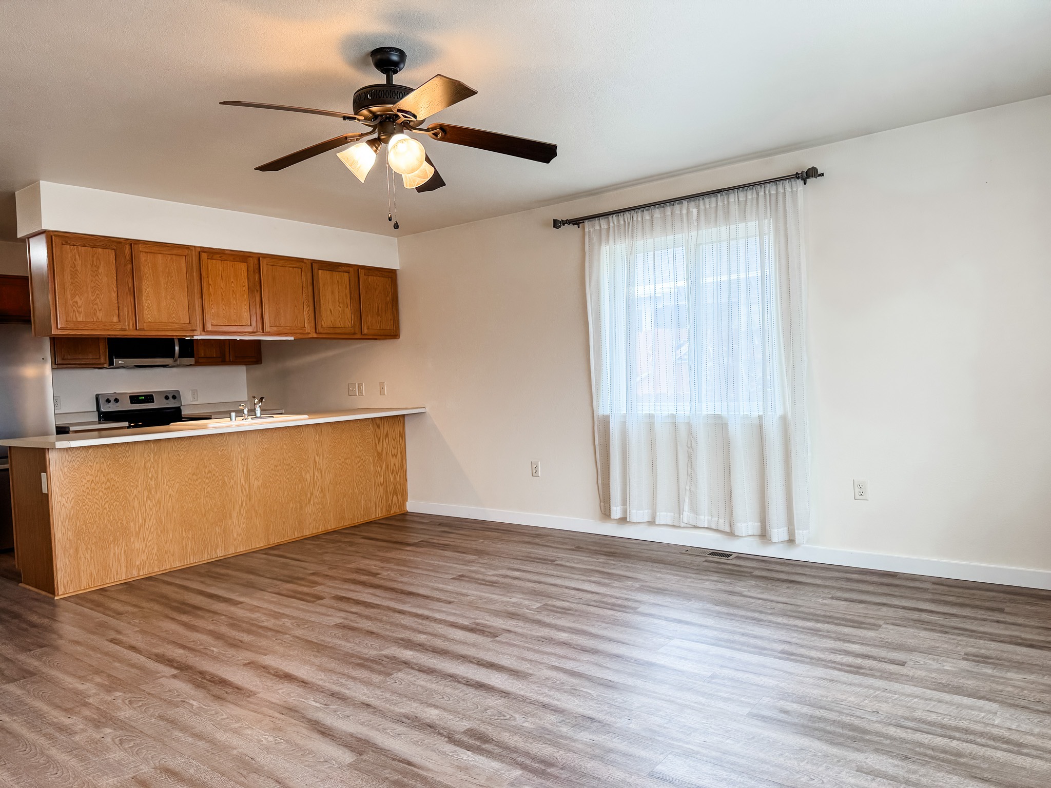 1002 Sky View Trail Property Photo 2