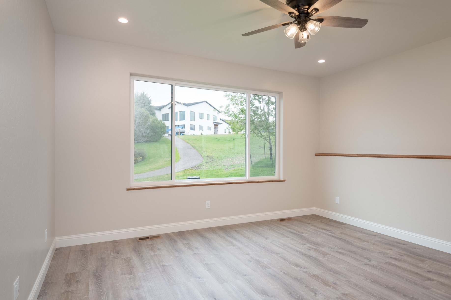 412 White Fox Run Property Photo 21