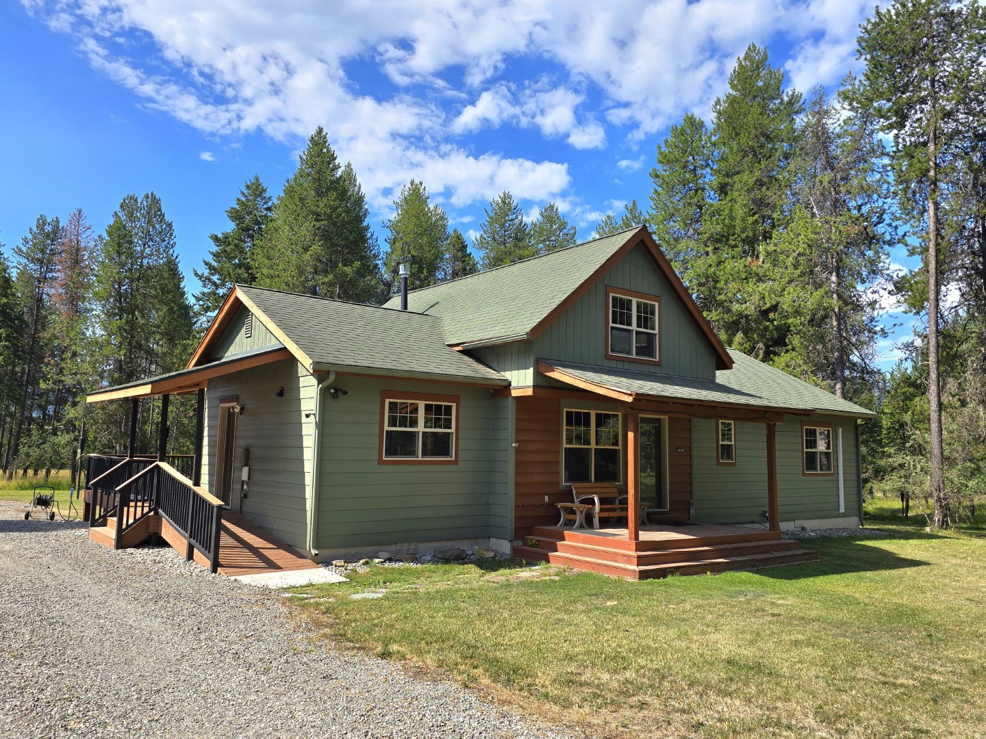 22 Pinewoods Drive Property Photo 1