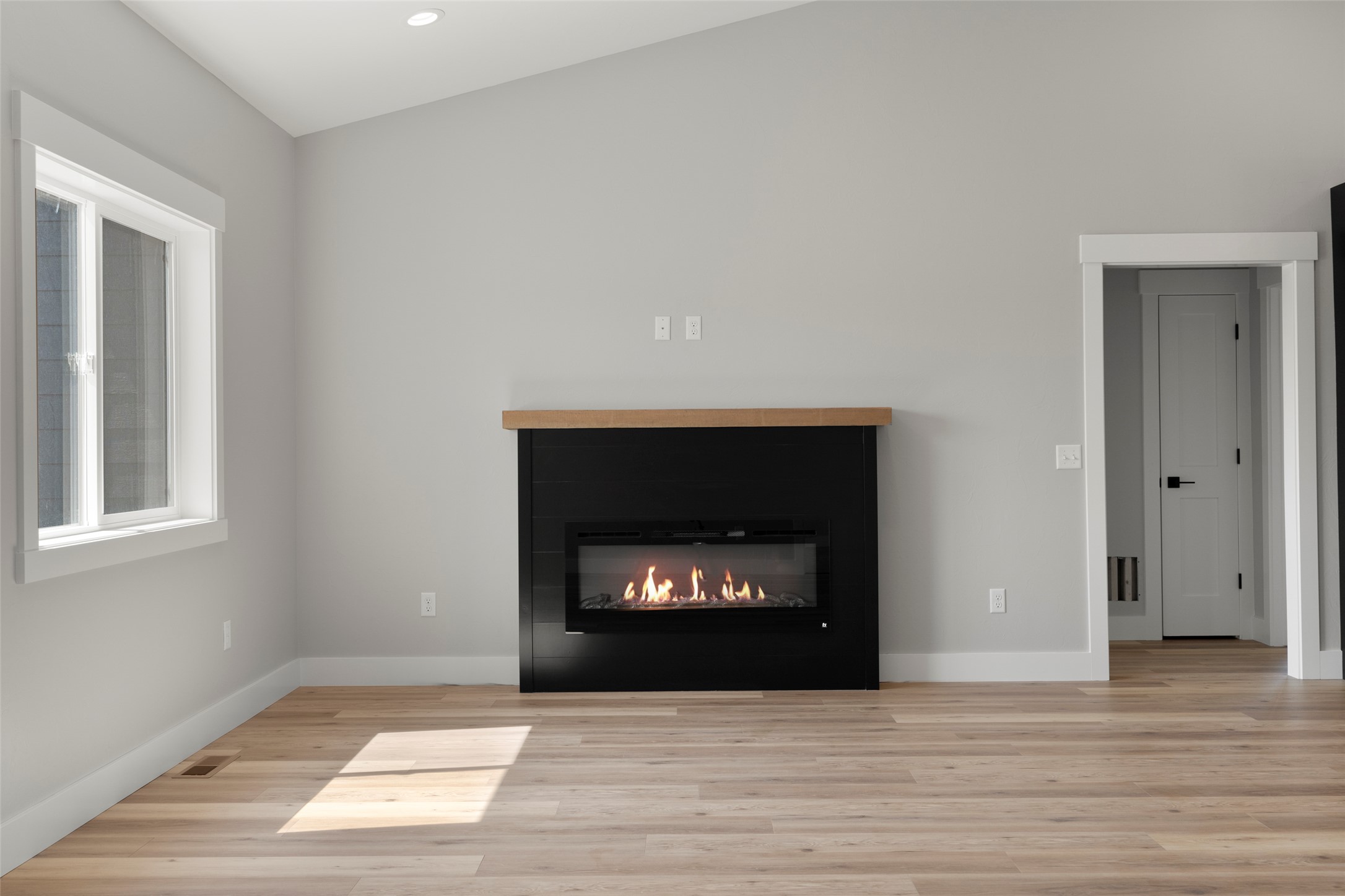 5 Stoney Trail Property Photo 8
