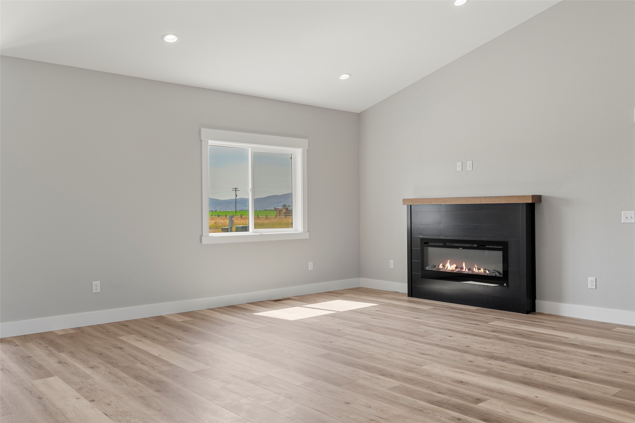 5 Stoney Trail Property Photo 10