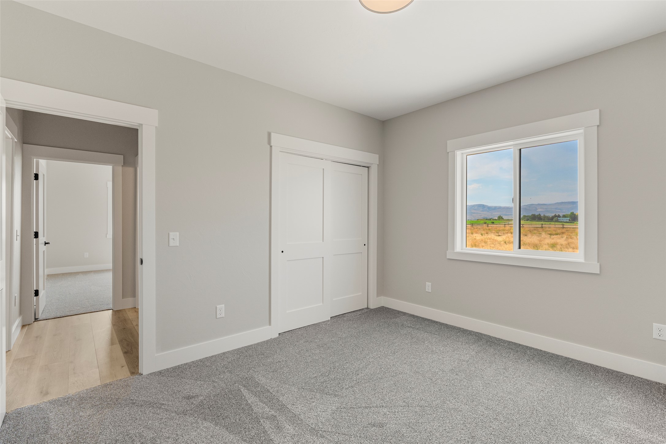 5 Stoney Trail Property Photo 28