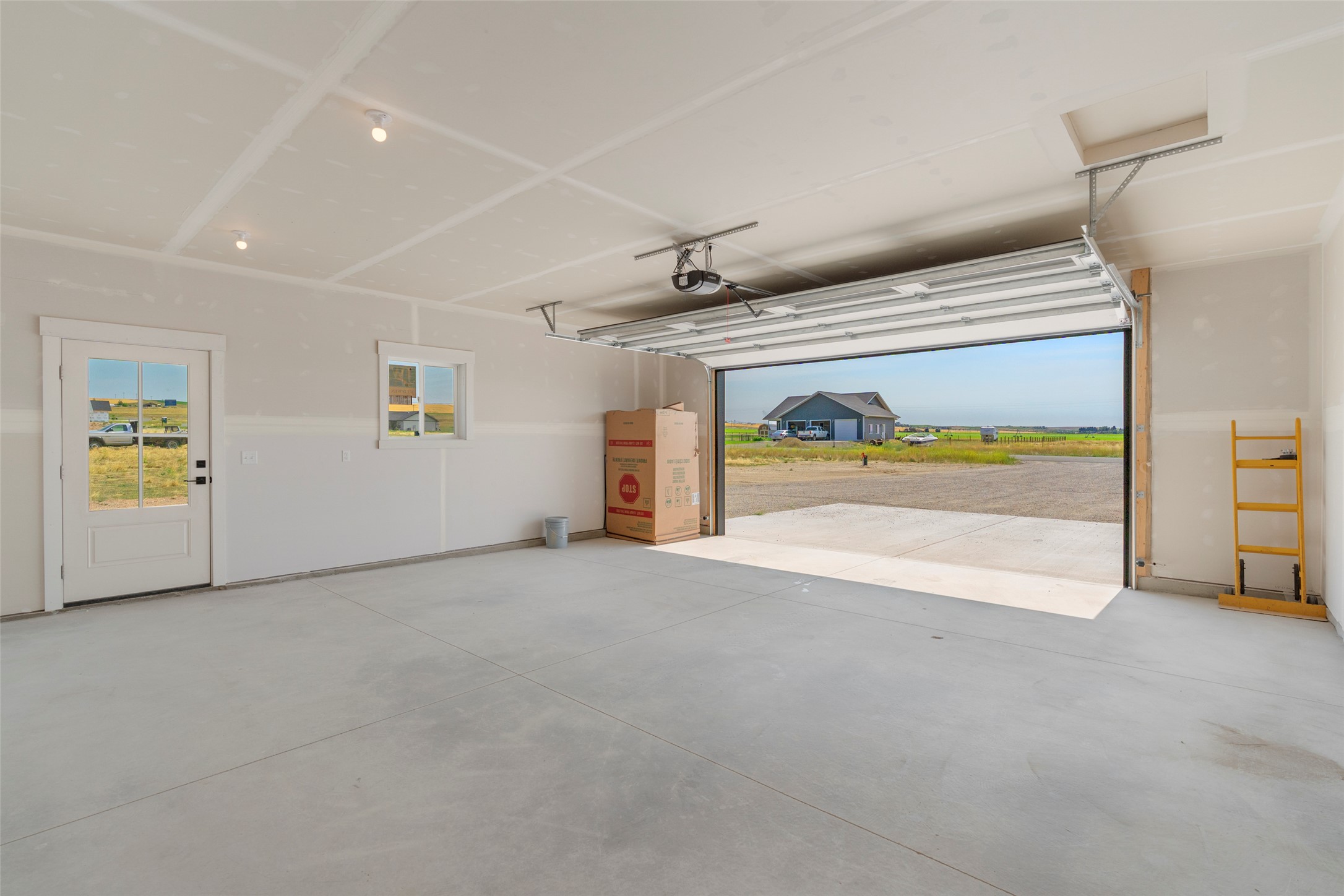 5 Stoney Trail Property Photo 37