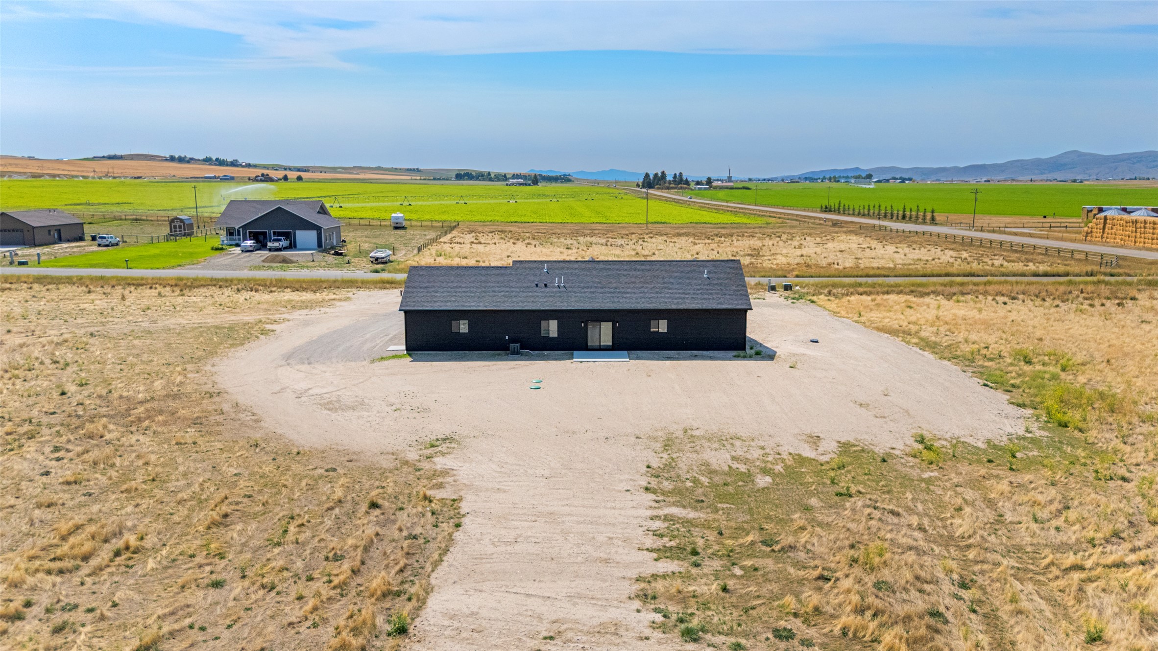 5 Stoney Trail Property Photo 43