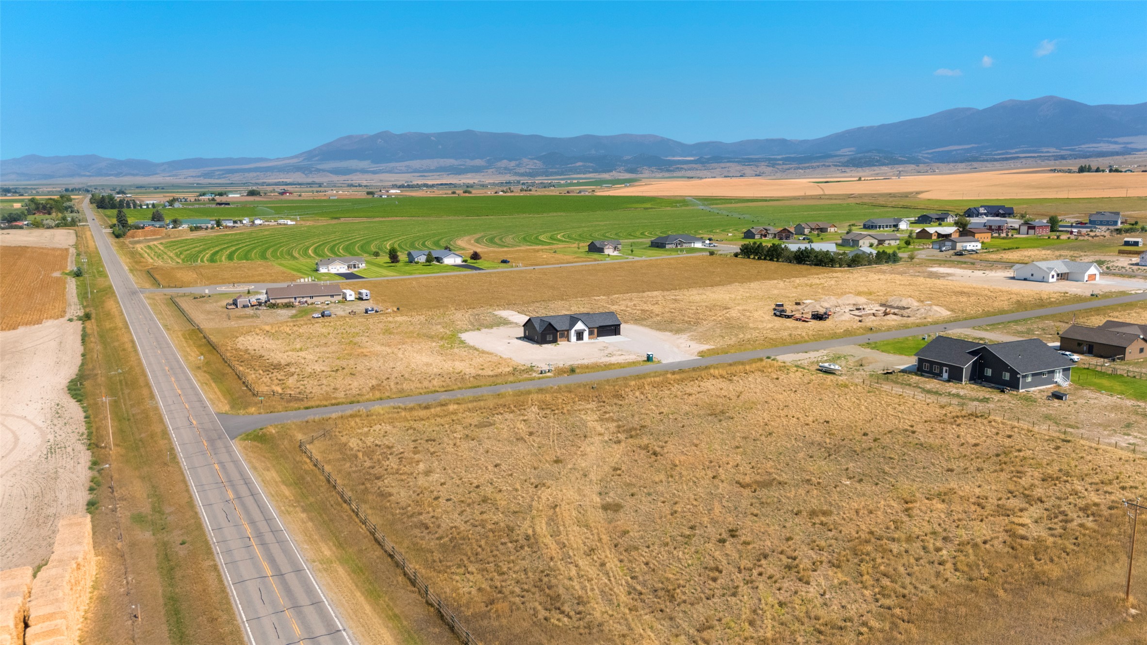 5 Stoney Trail Property Photo 65