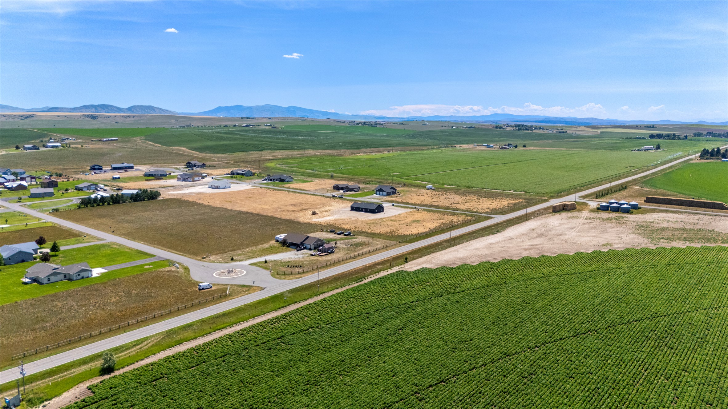 5 Stoney Trail Property Photo 77
