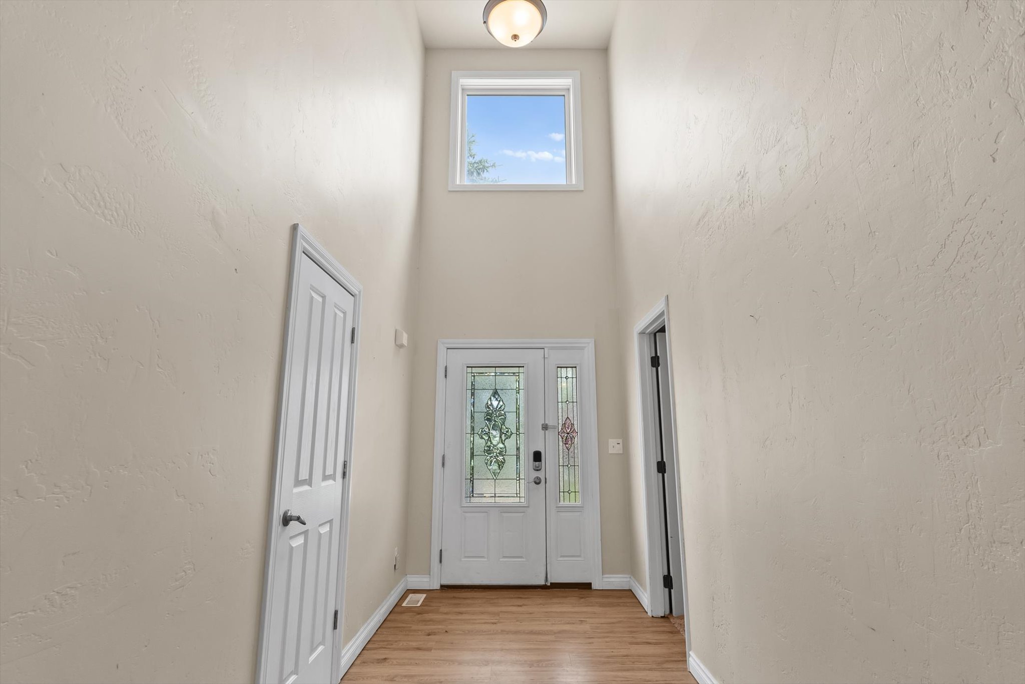 112 Boise Avenue Property Photo 7