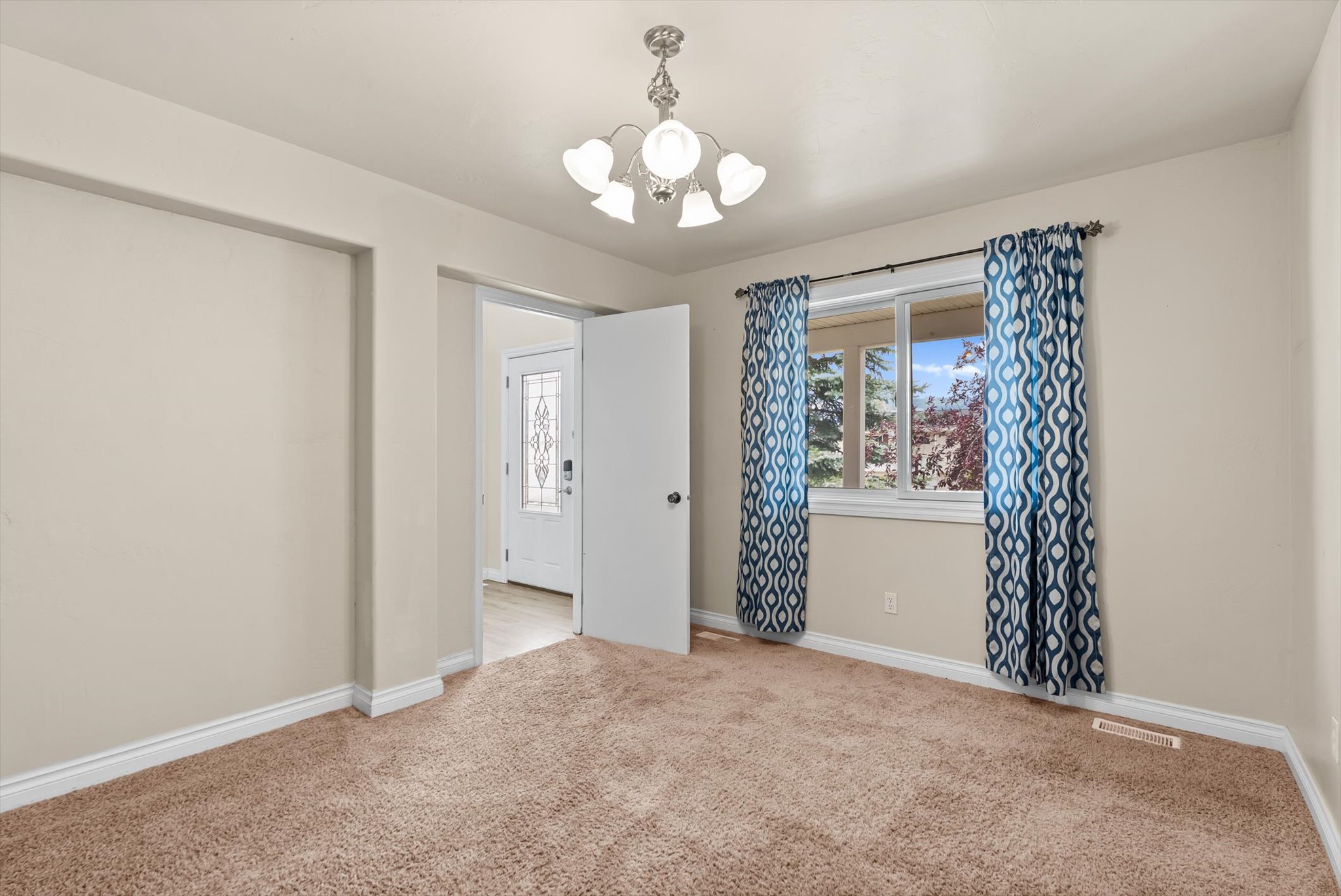 112 Boise Avenue Property Photo 18