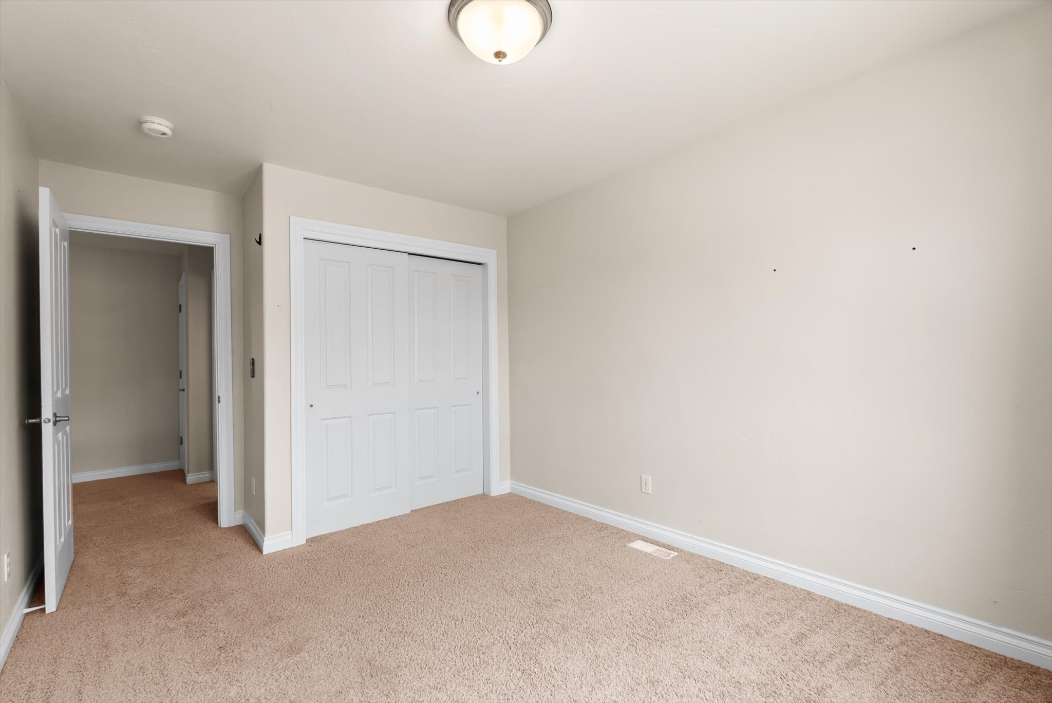 112 Boise Avenue Property Photo 22