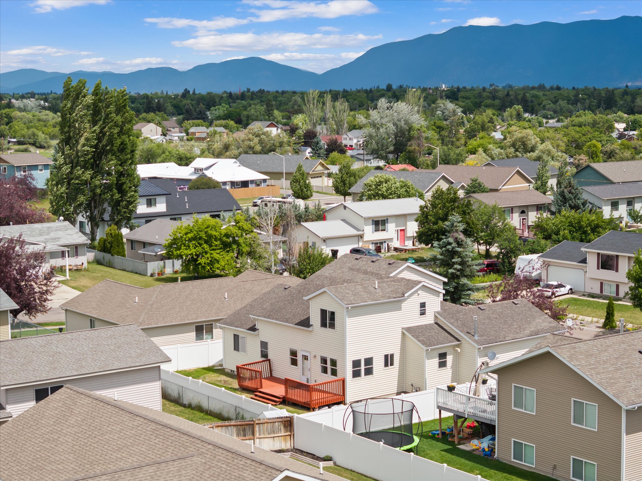 112 Boise Avenue Property Photo 37