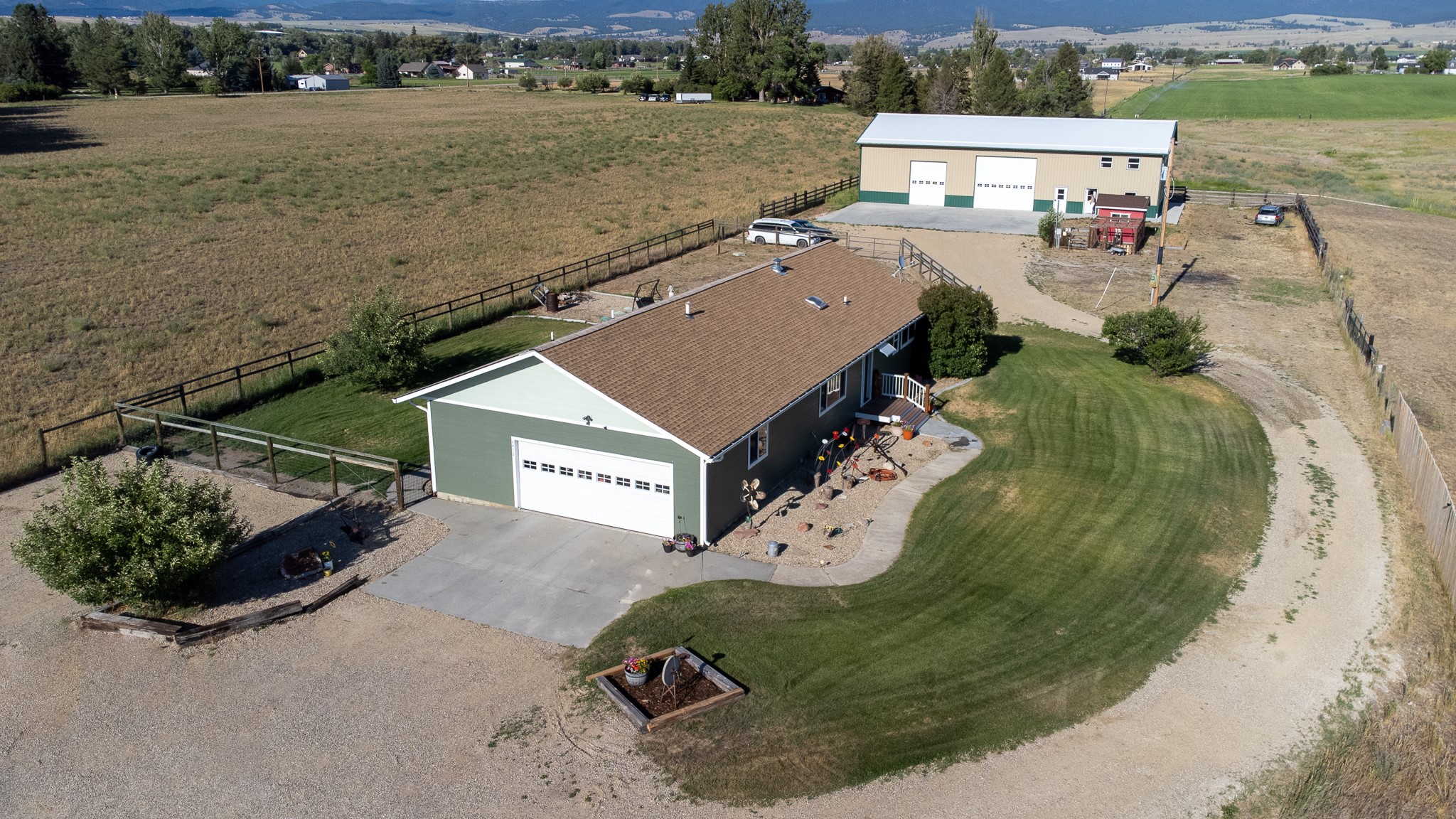 4472 Tripp Lane Property Photo 3