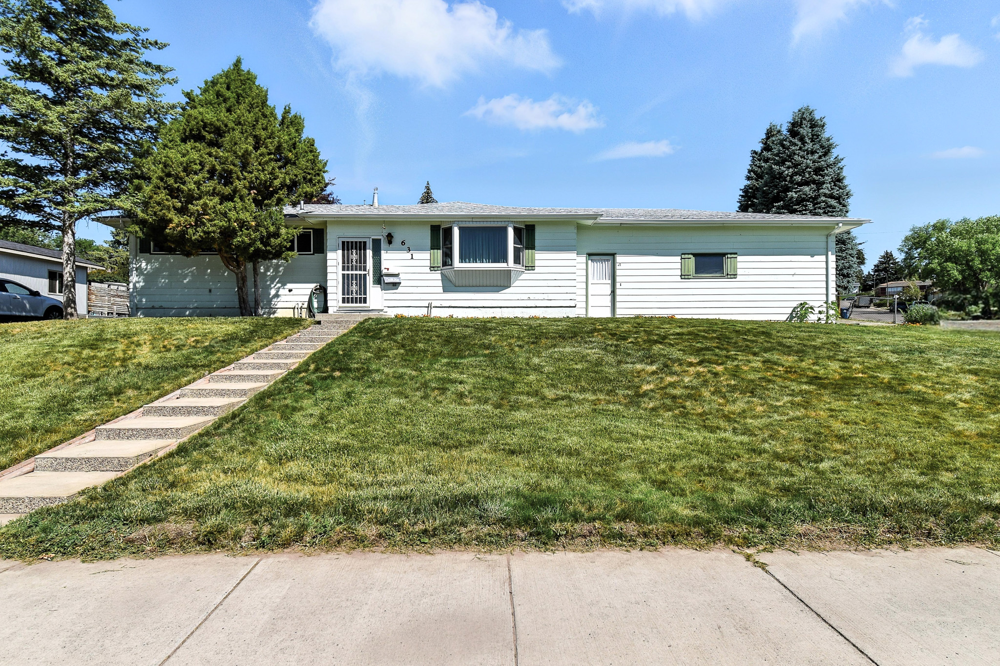 631 Sacajawea Drive Property Photo 1