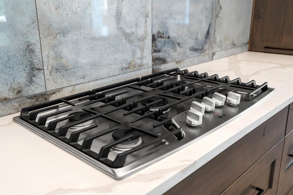 5082 Portage Way Property Photo 11