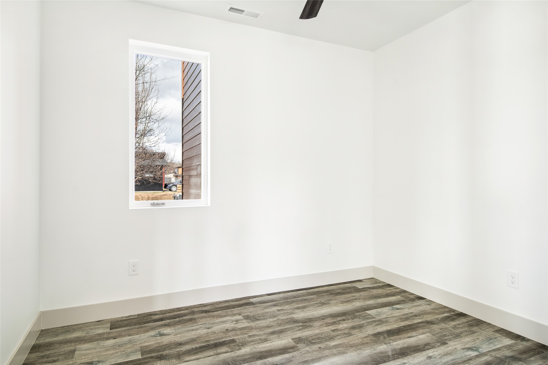5567 Golf Drive Property Photo 15