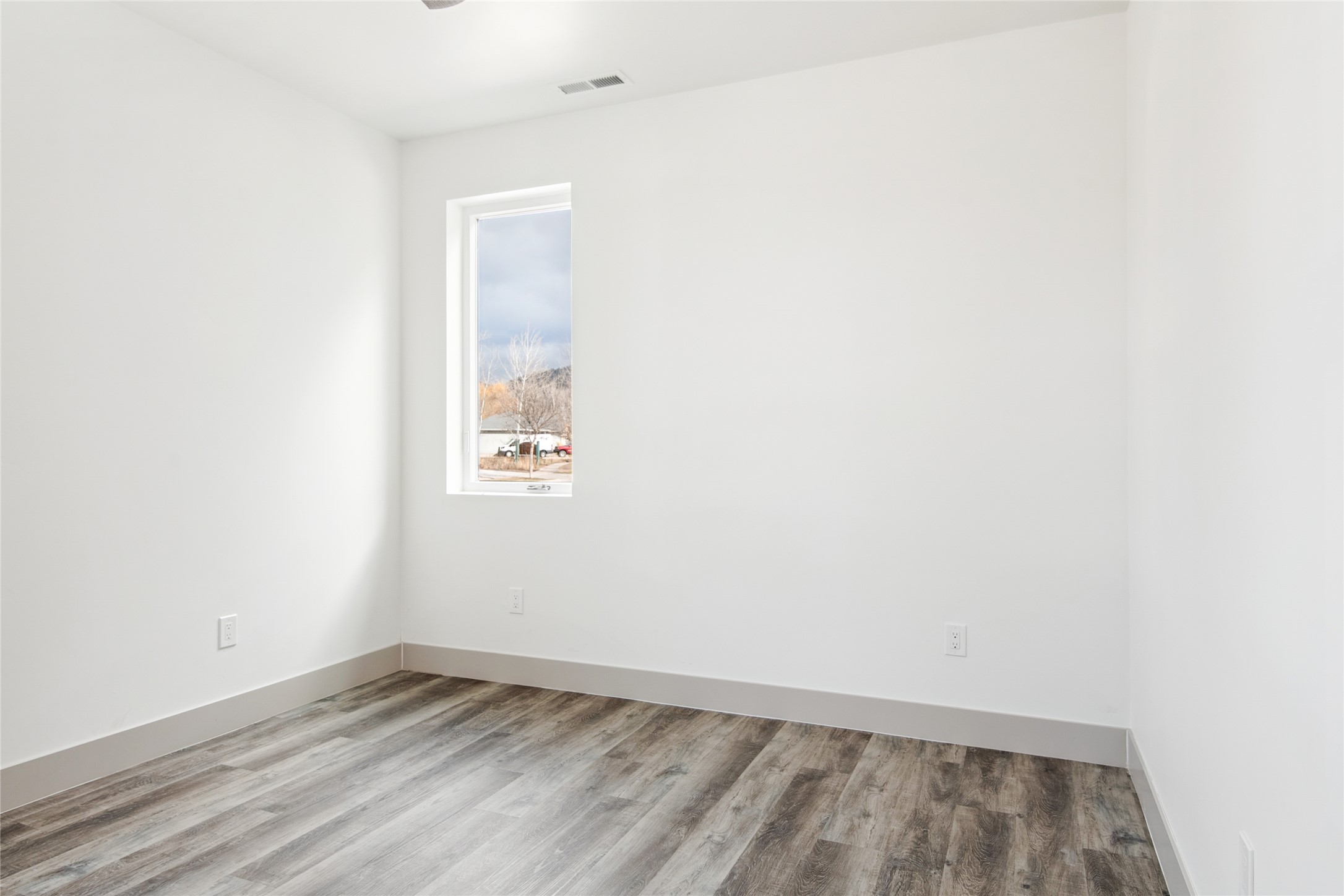 5567 Golf Drive Property Photo 16
