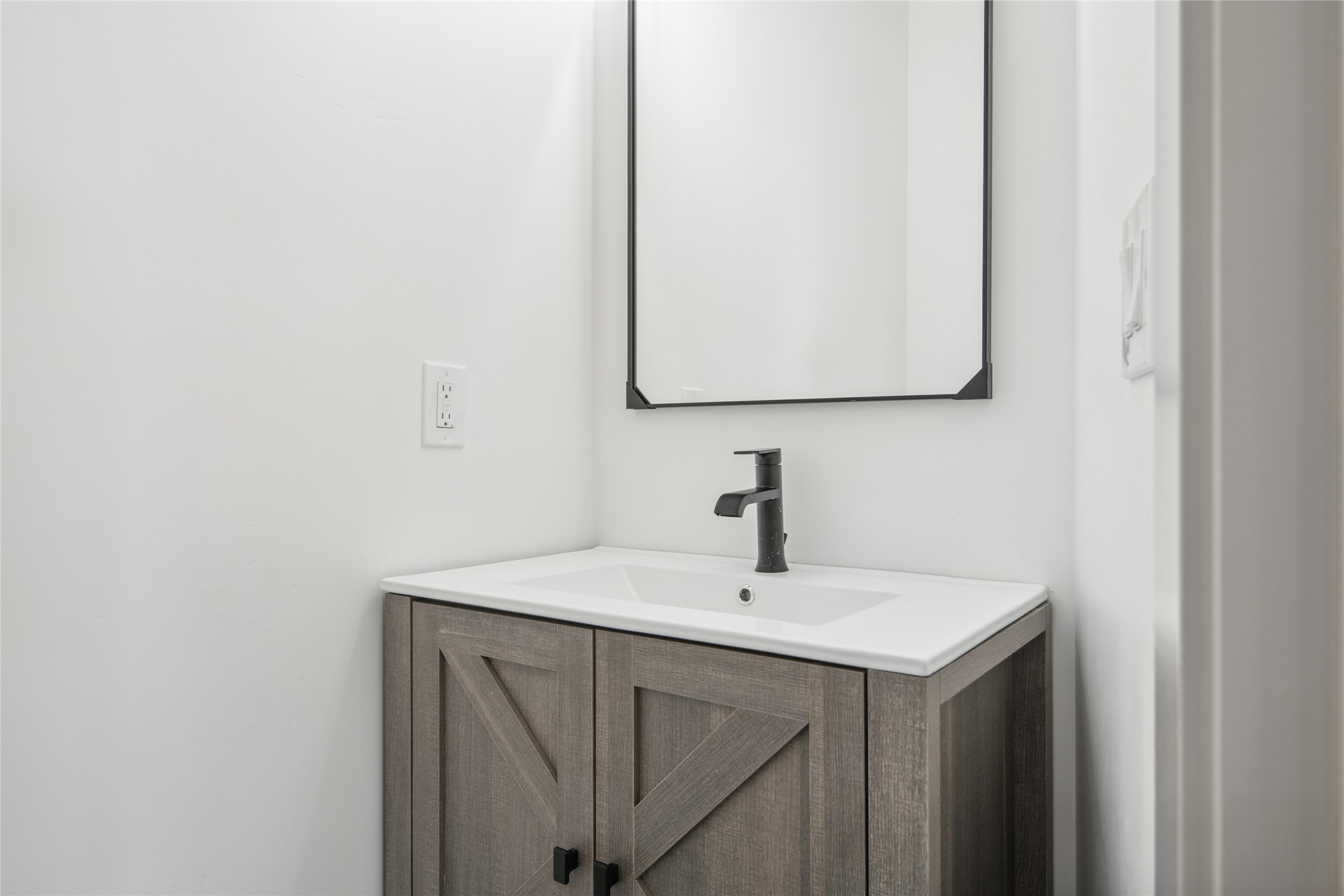 5567 Golf Drive Property Photo 18
