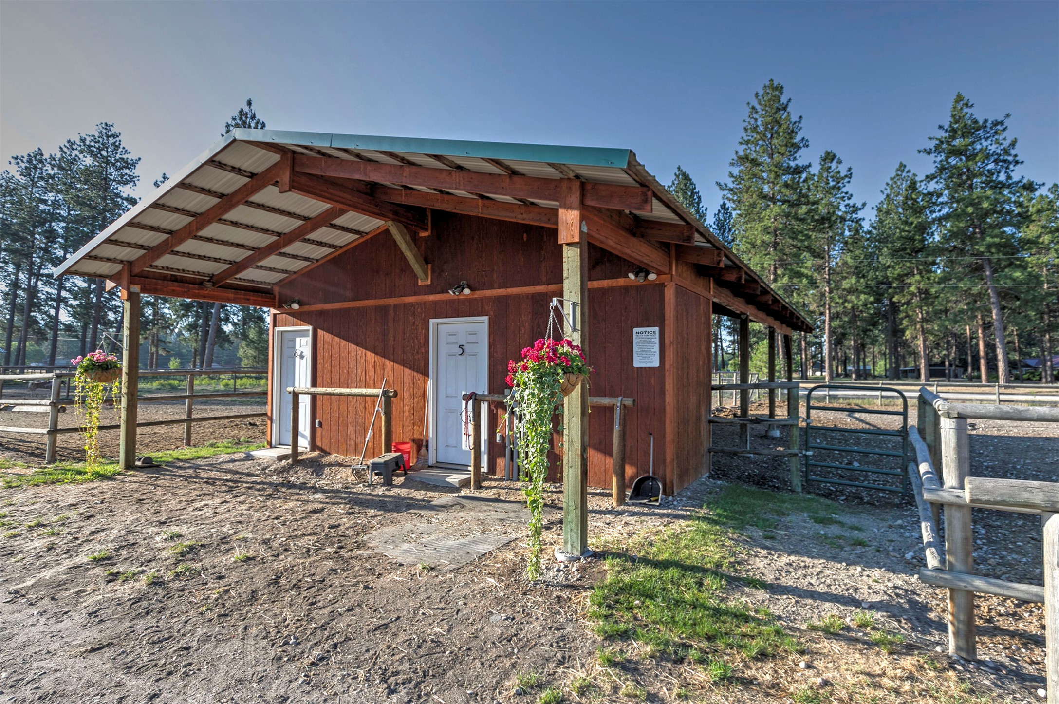 4354 Carolin Lane Property Photo 40