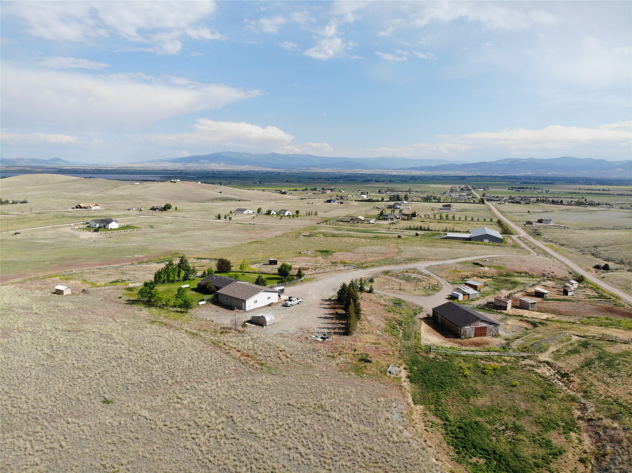 1810 No Creek Court Property Photo 1