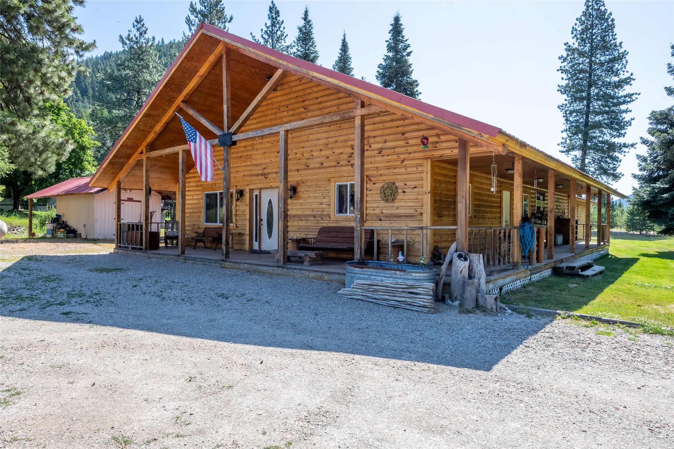 307 De Borgia - Haugen Frontage Road Property Photo 5