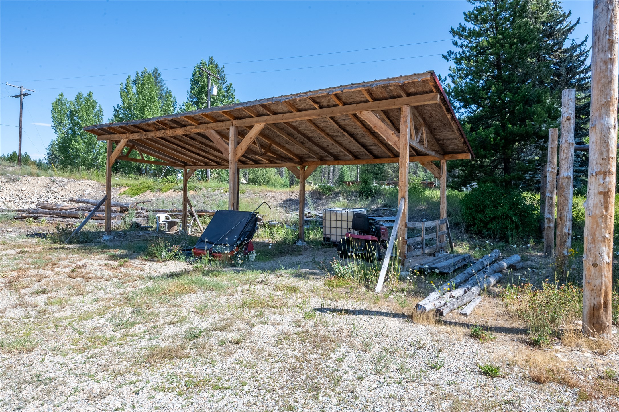 307 De Borgia - Haugen Frontage Road Property Photo 14