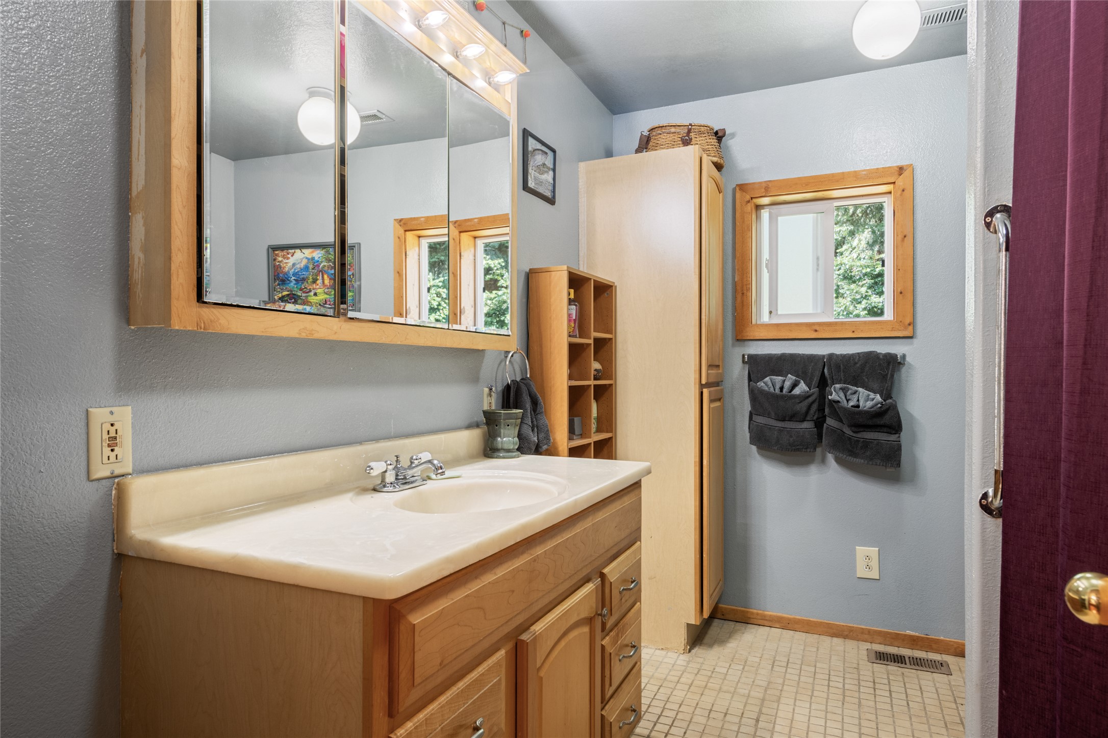 307 De Borgia - Haugen Frontage Road Property Photo 36