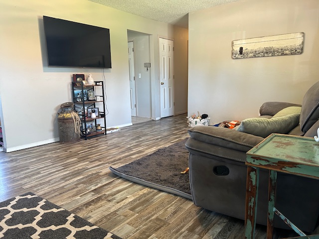 231 Silverbow Drive Property Photo 8