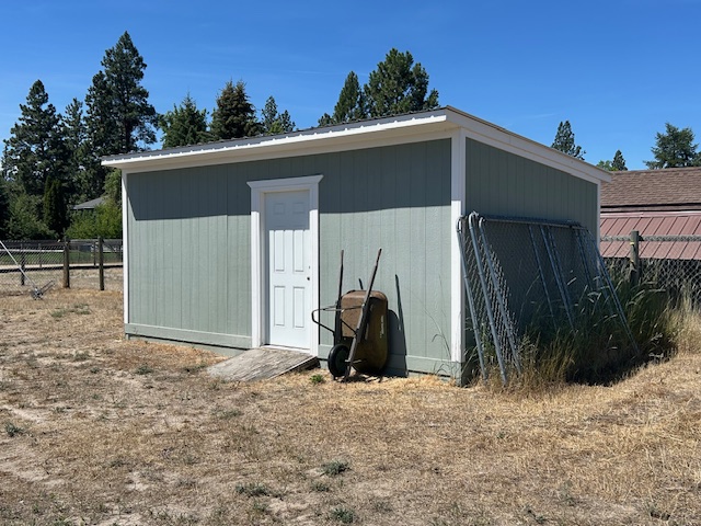 231 Silverbow Drive Property Photo 17