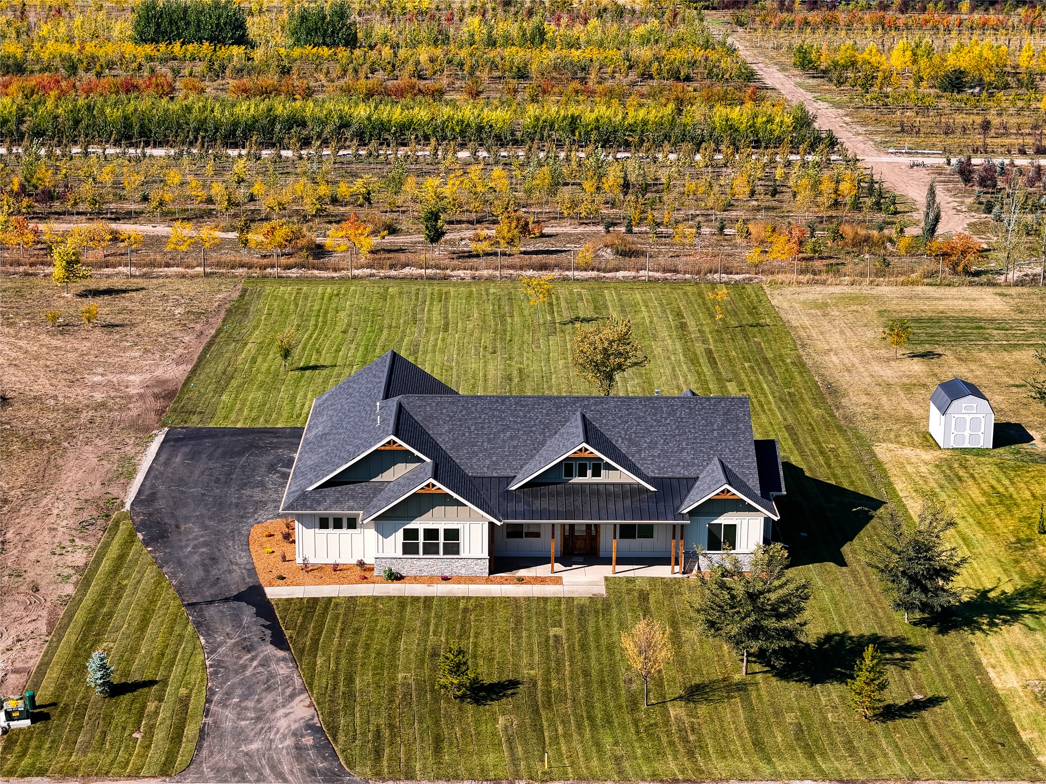 375 Jefferson Street Property Photo 2