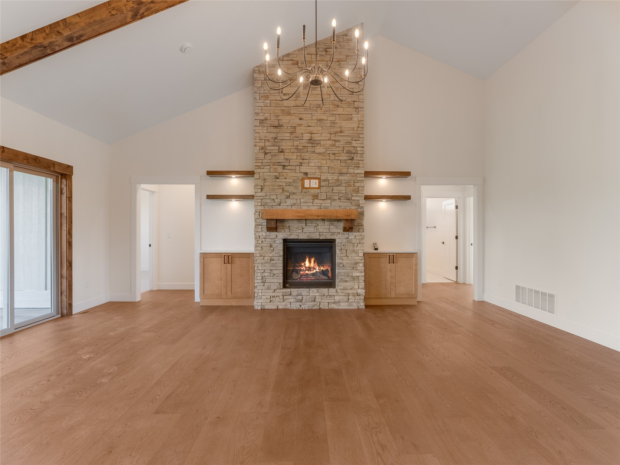 375 Jefferson Street Property Photo 14