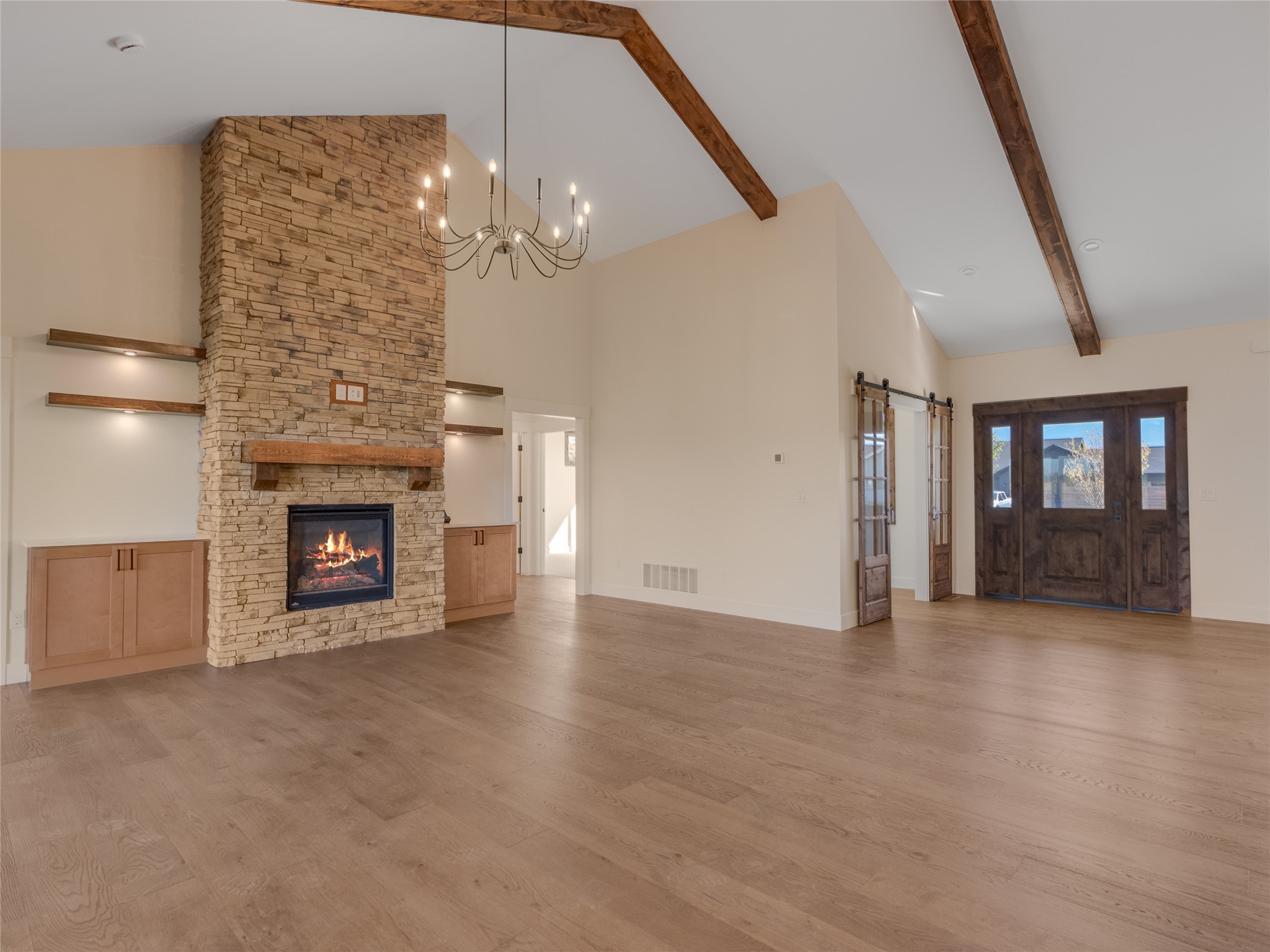 375 Jefferson Street Property Photo 16