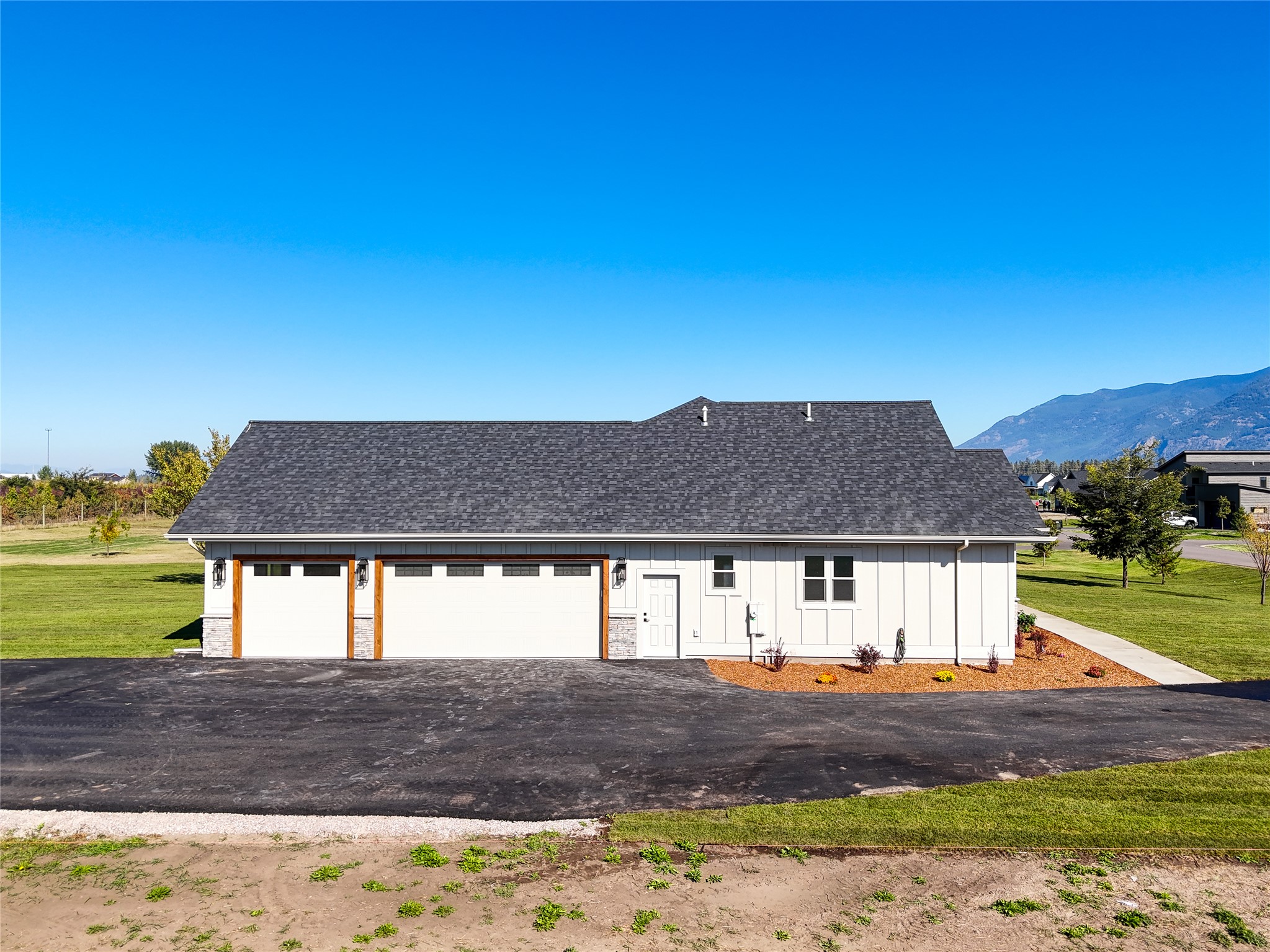 375 Jefferson Street Property Photo 33