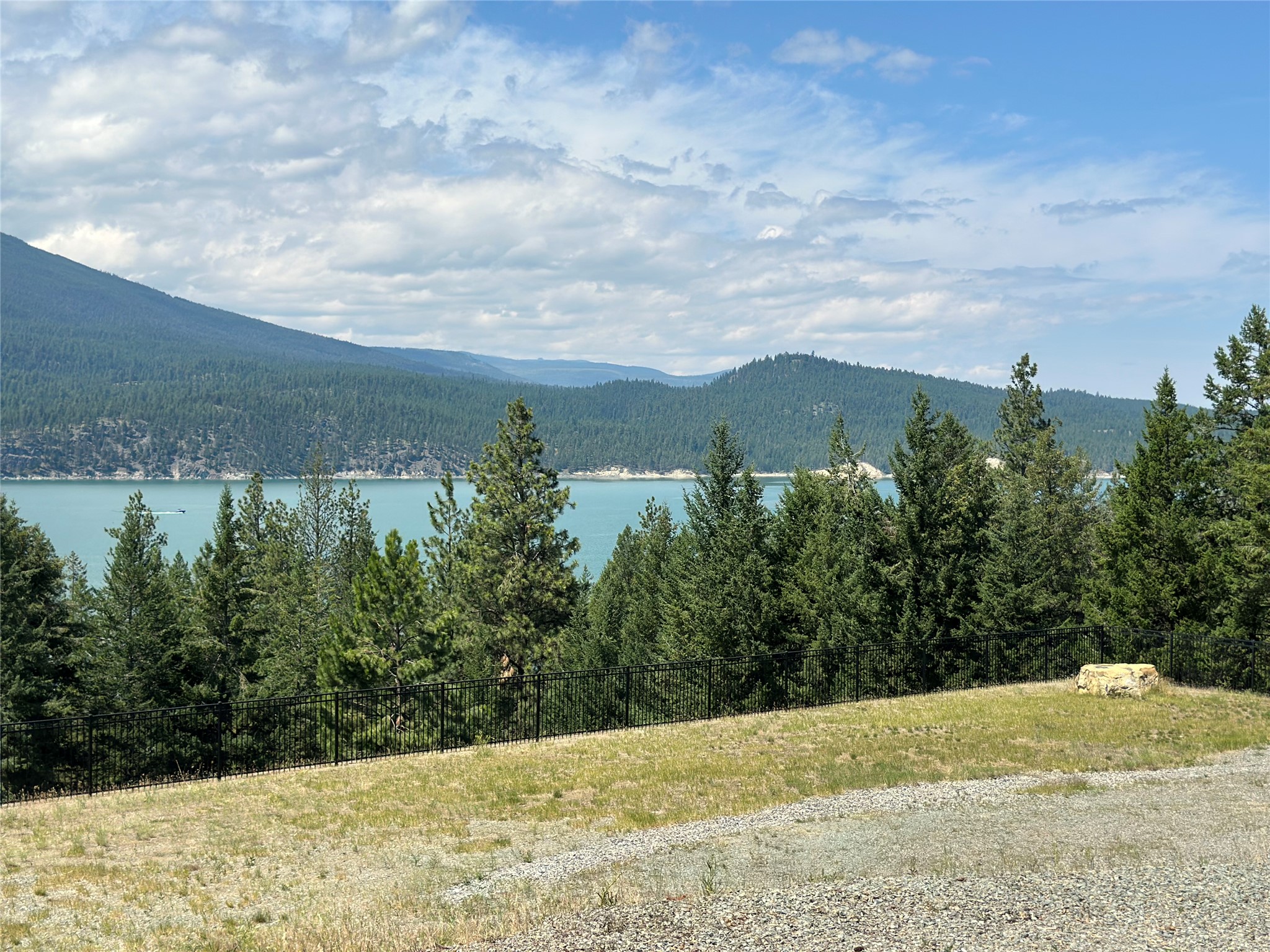 428 Ridge Loop Road Property Photo 15