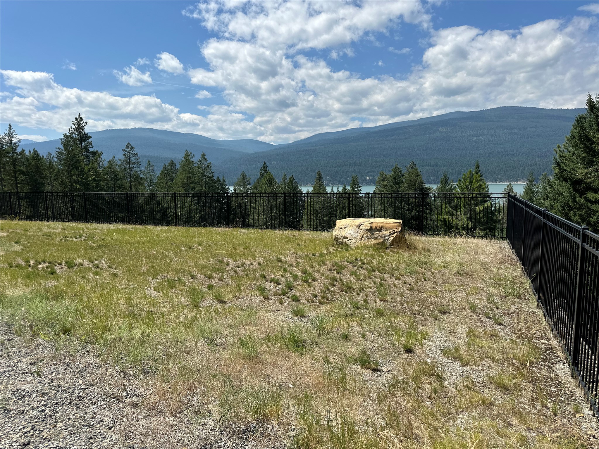 428 Ridge Loop Road Property Photo 19