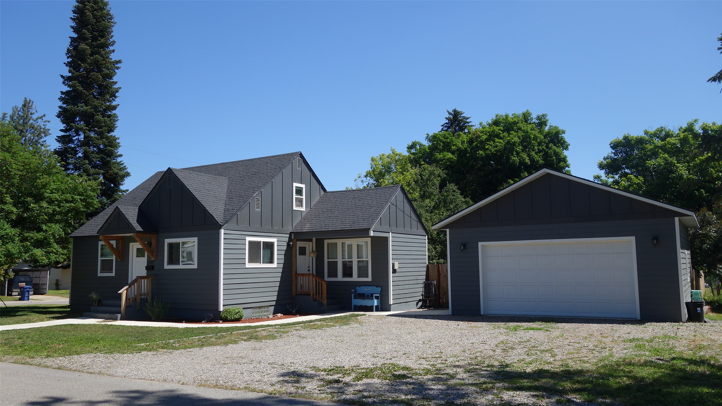 1205 Washington Avenue Property Photo 1