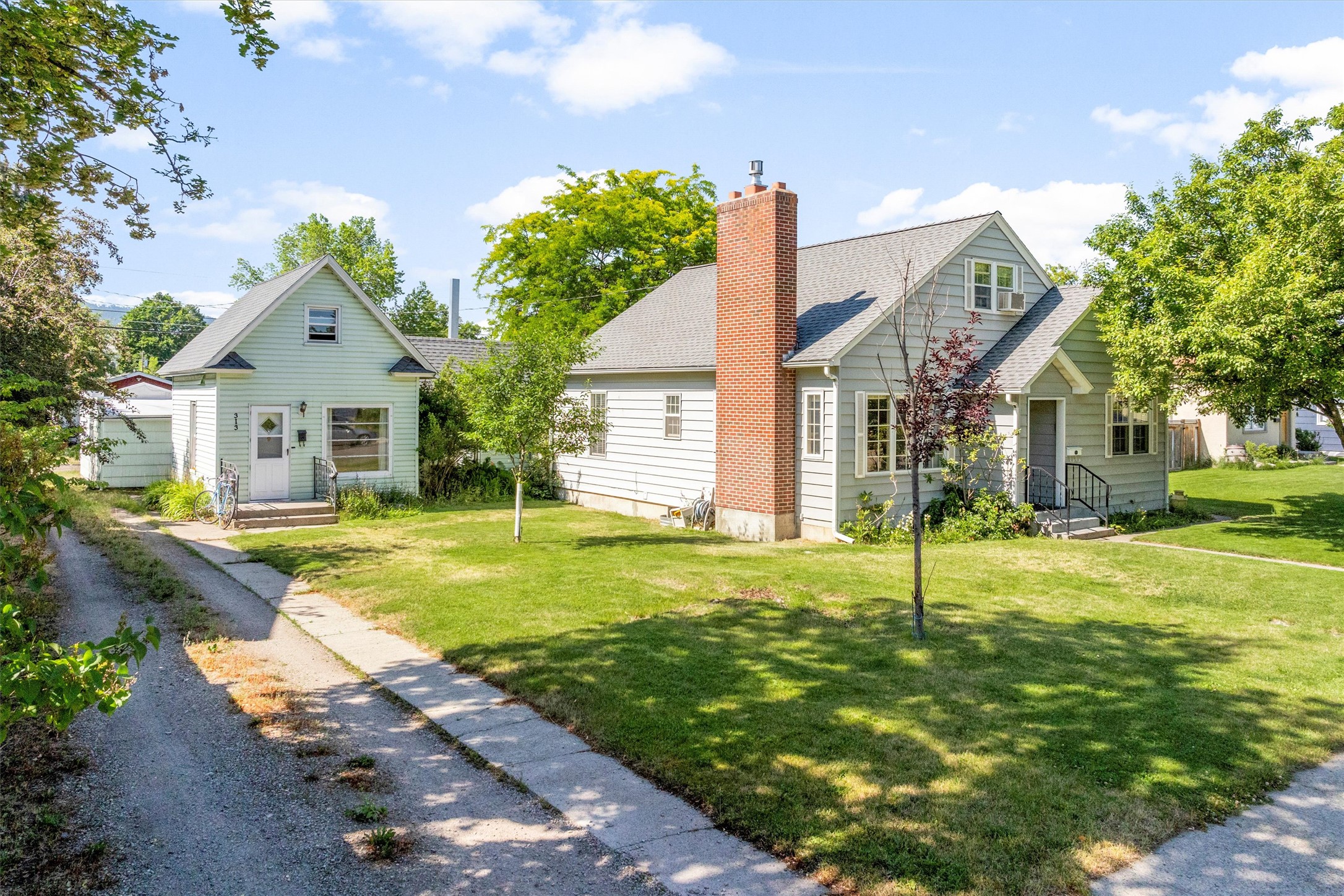 313 & 315 Strand Avenue Property Photo 1