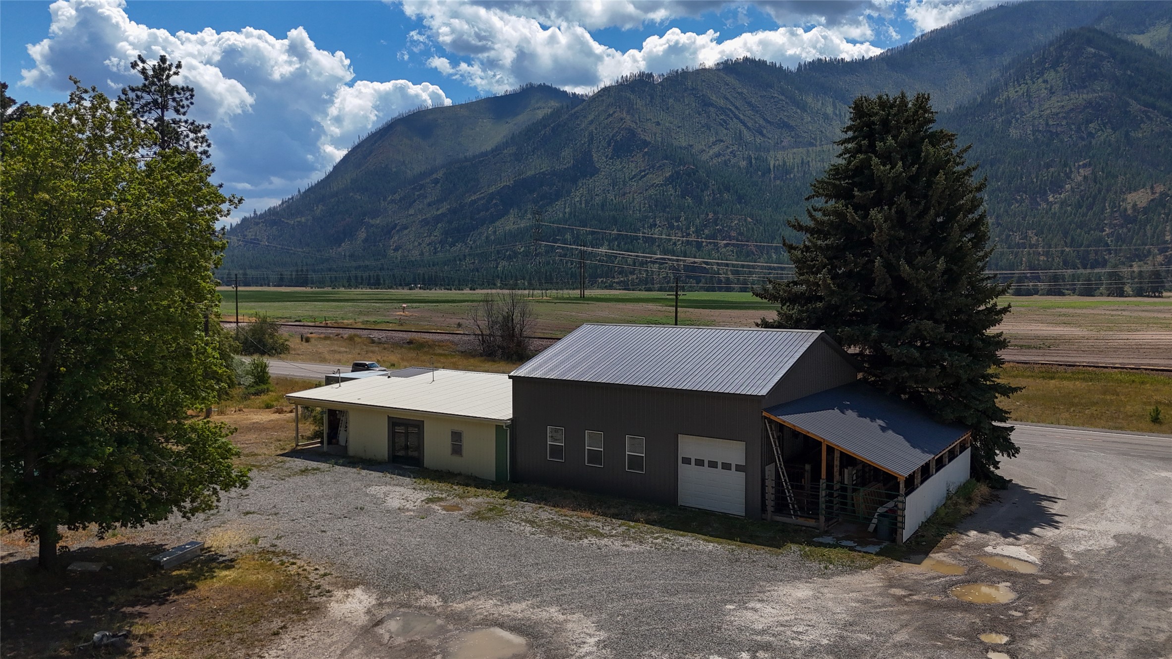 6623 Montana Highway 200 Property Photo
