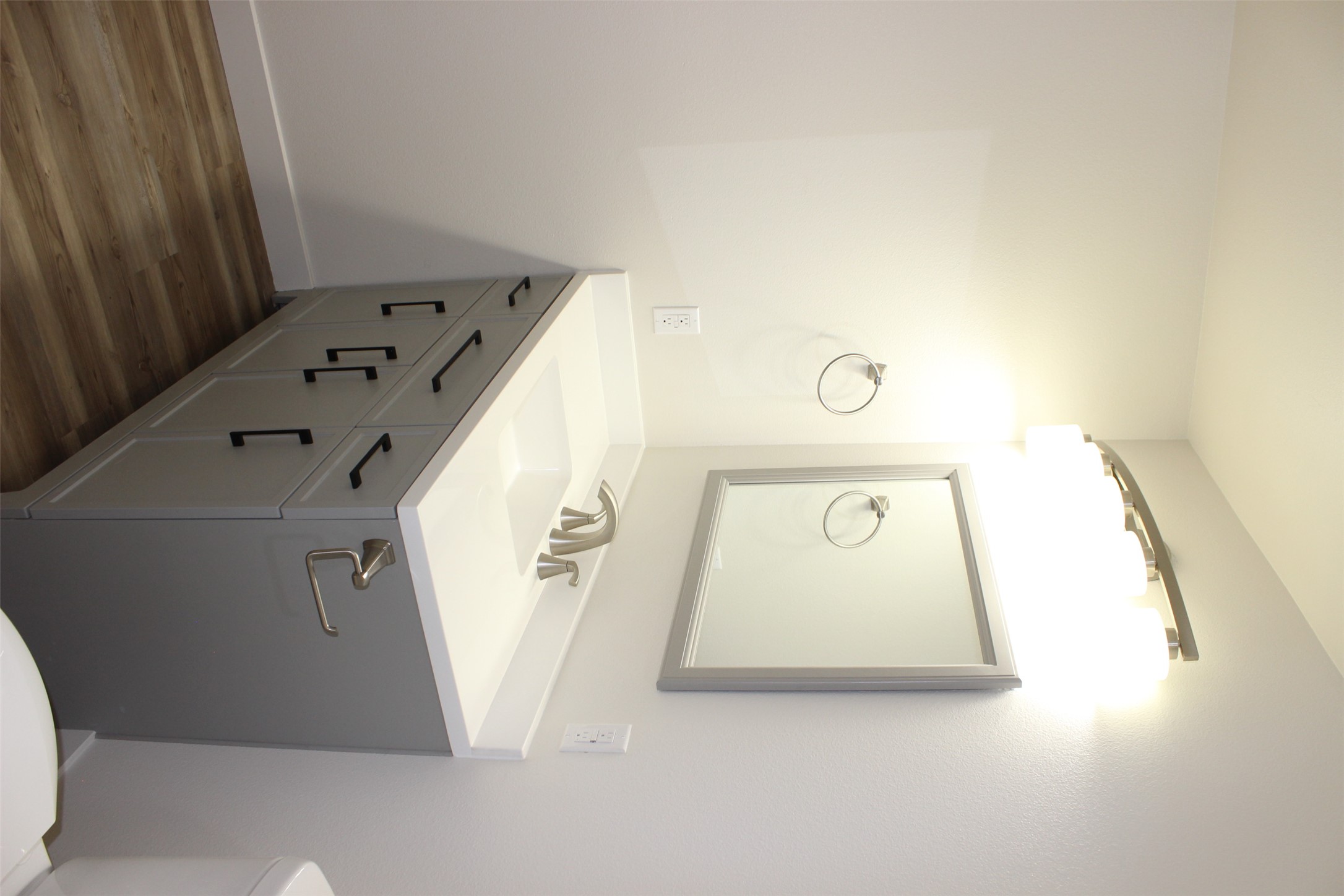 908 2nd Street W 7 Property Photo 15