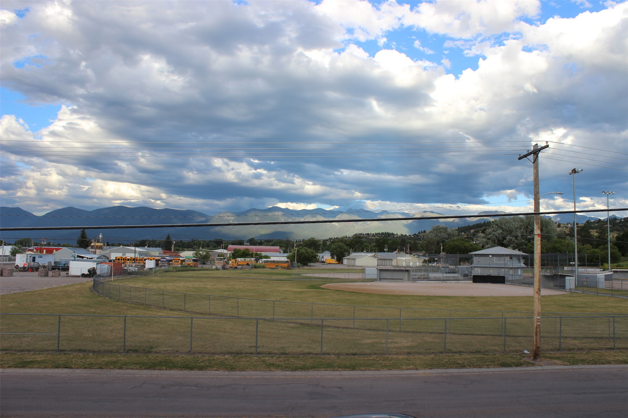 908 2nd Street W 7 Property Photo 20