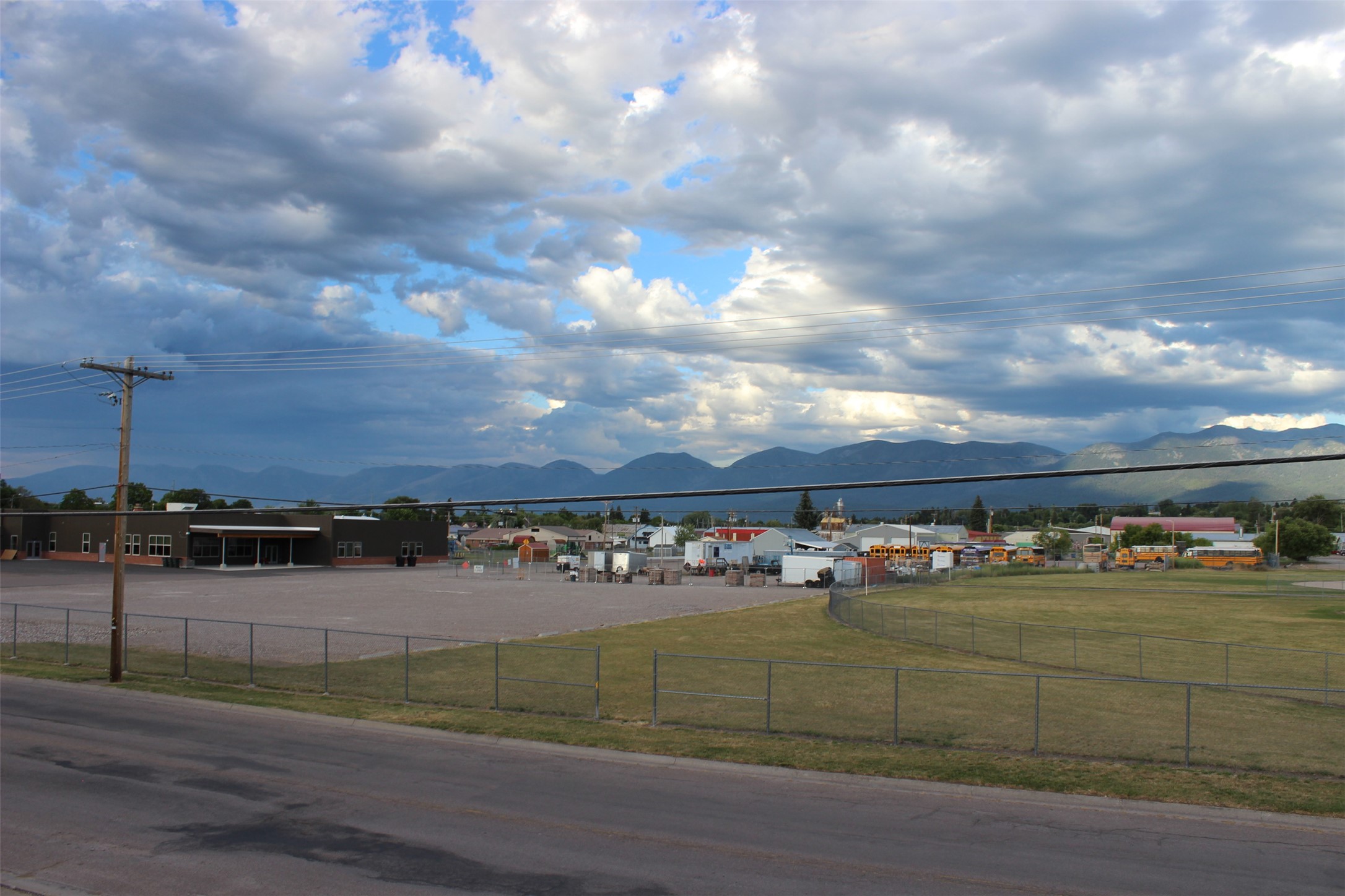 908 2nd Street W 7 Property Photo 21