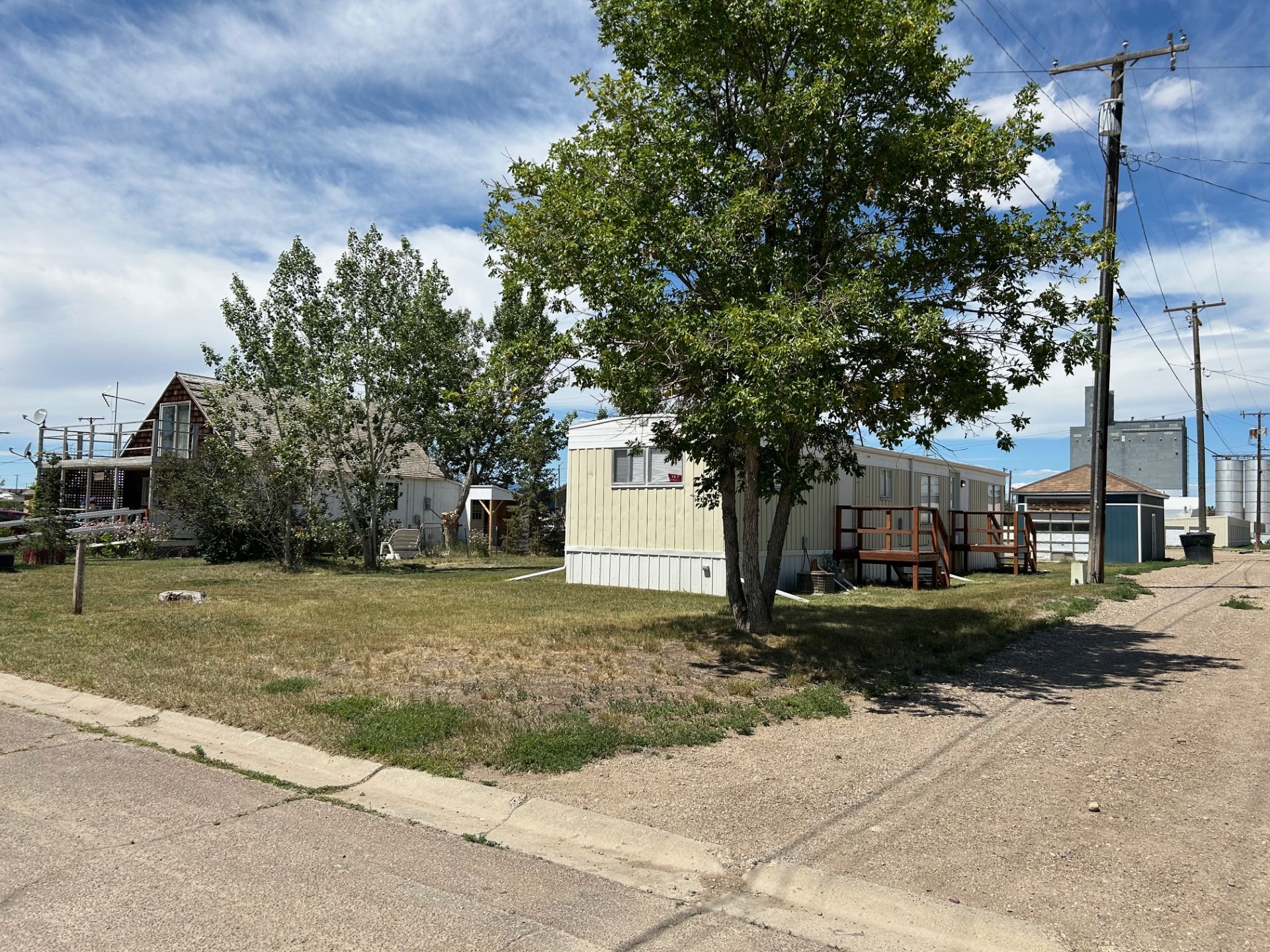 18.5 & 22 W Jefferson Avenue Property Photo 1