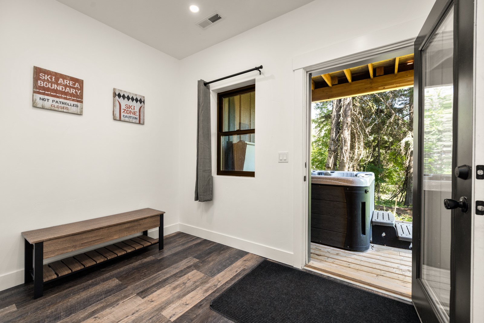 3827 Alpine Glow Avenue B Property Photo 49