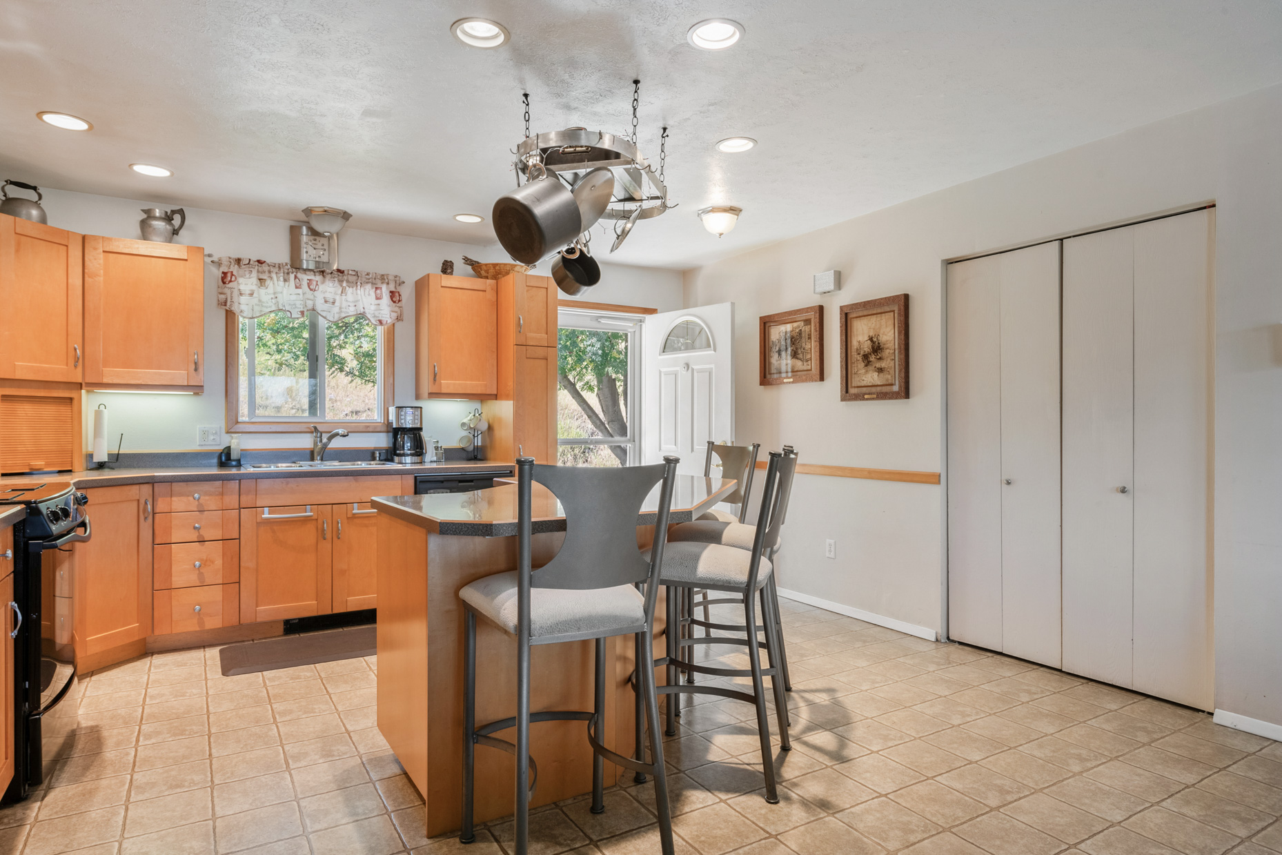 200 Northview Drive Property Photo 15