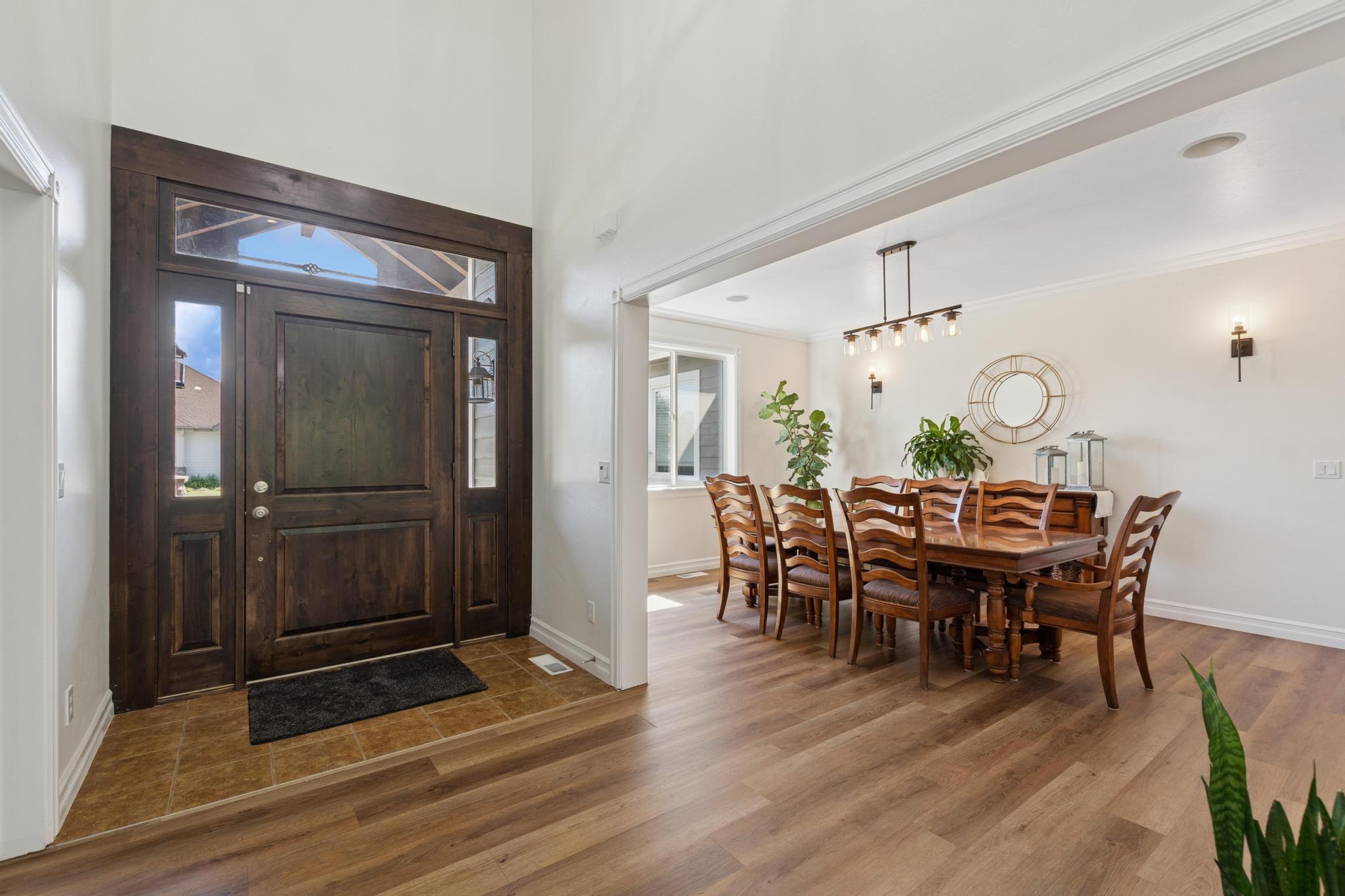 25 Glacier Circle Property Photo 3