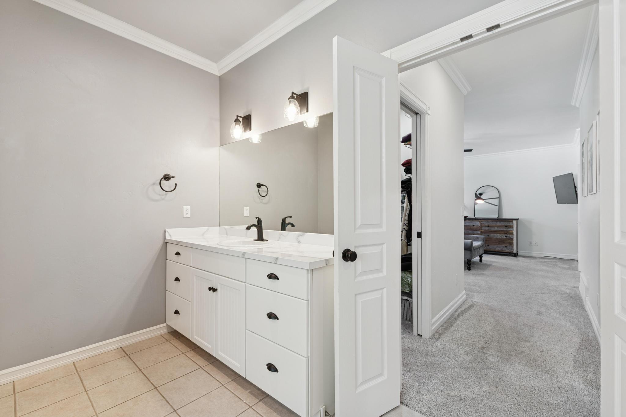 25 Glacier Circle Property Photo 10