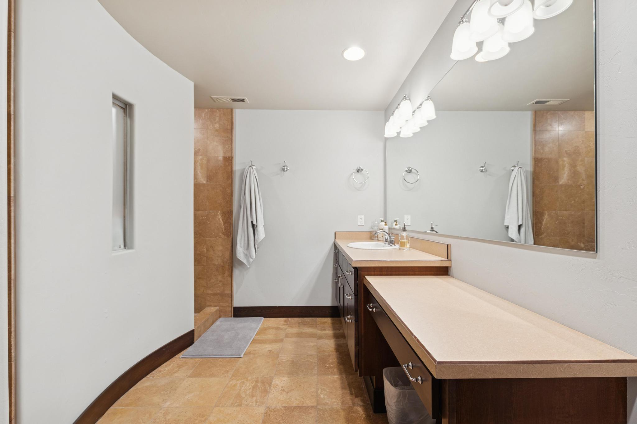 25 Glacier Circle Property Photo 43