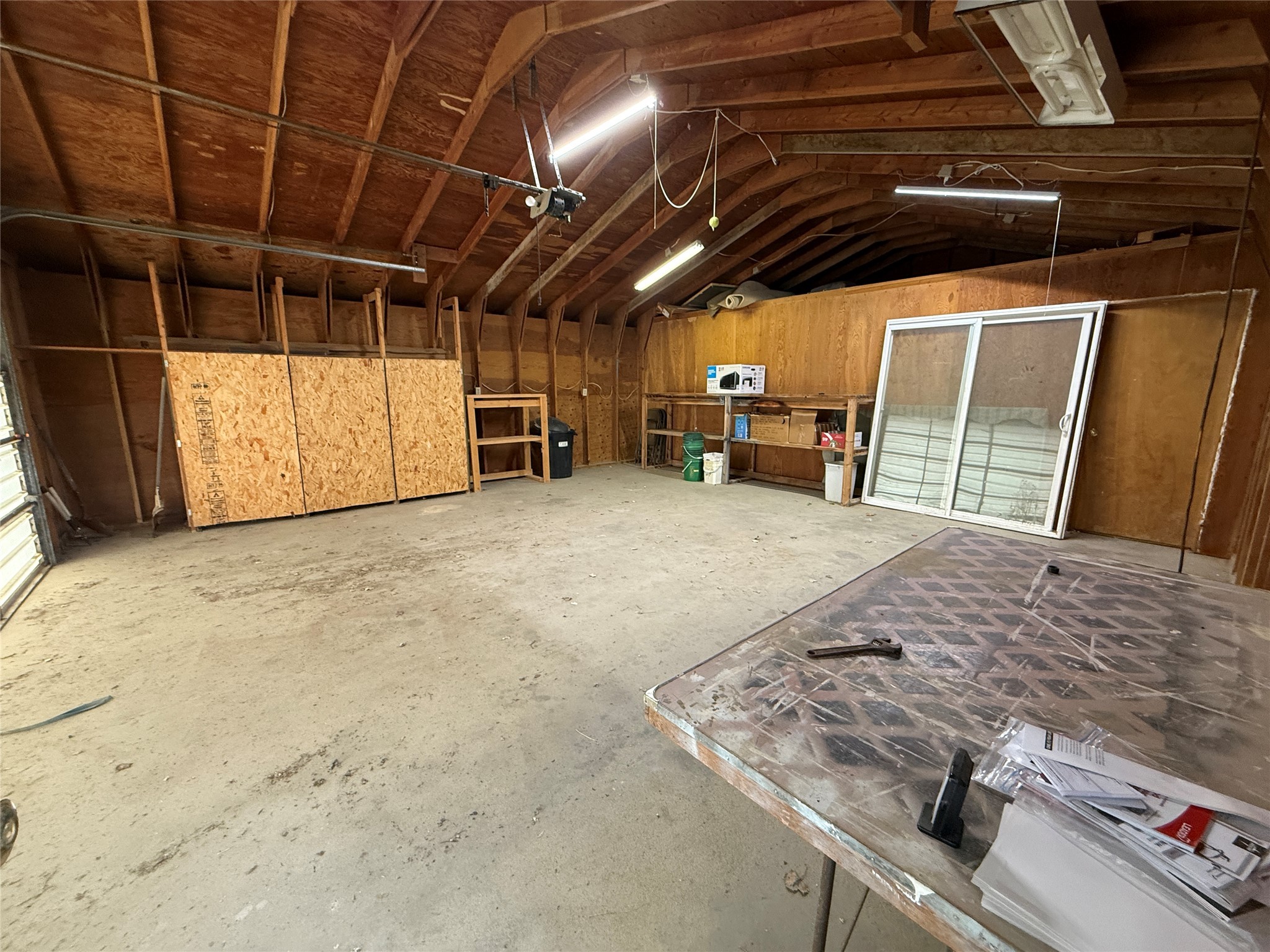 114 N 1st Street E Property Photo 26