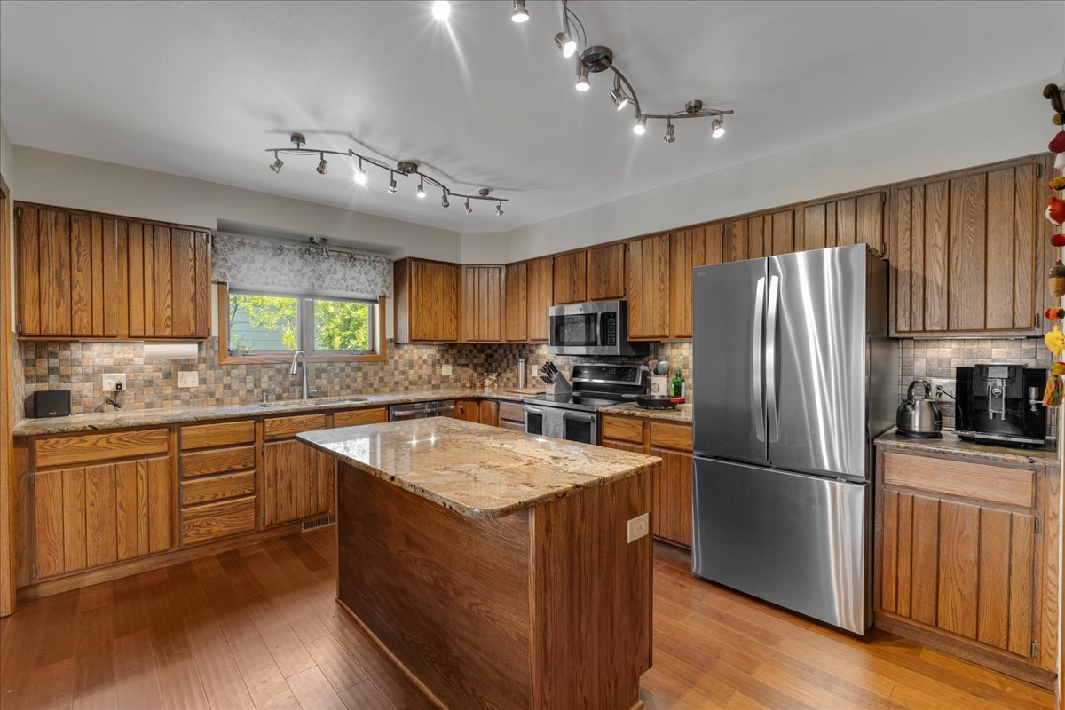 501 Deer Drive Property Photo 10